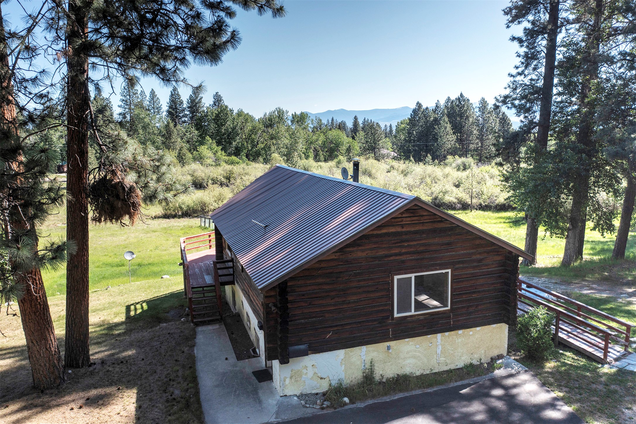 900 Springhill Road