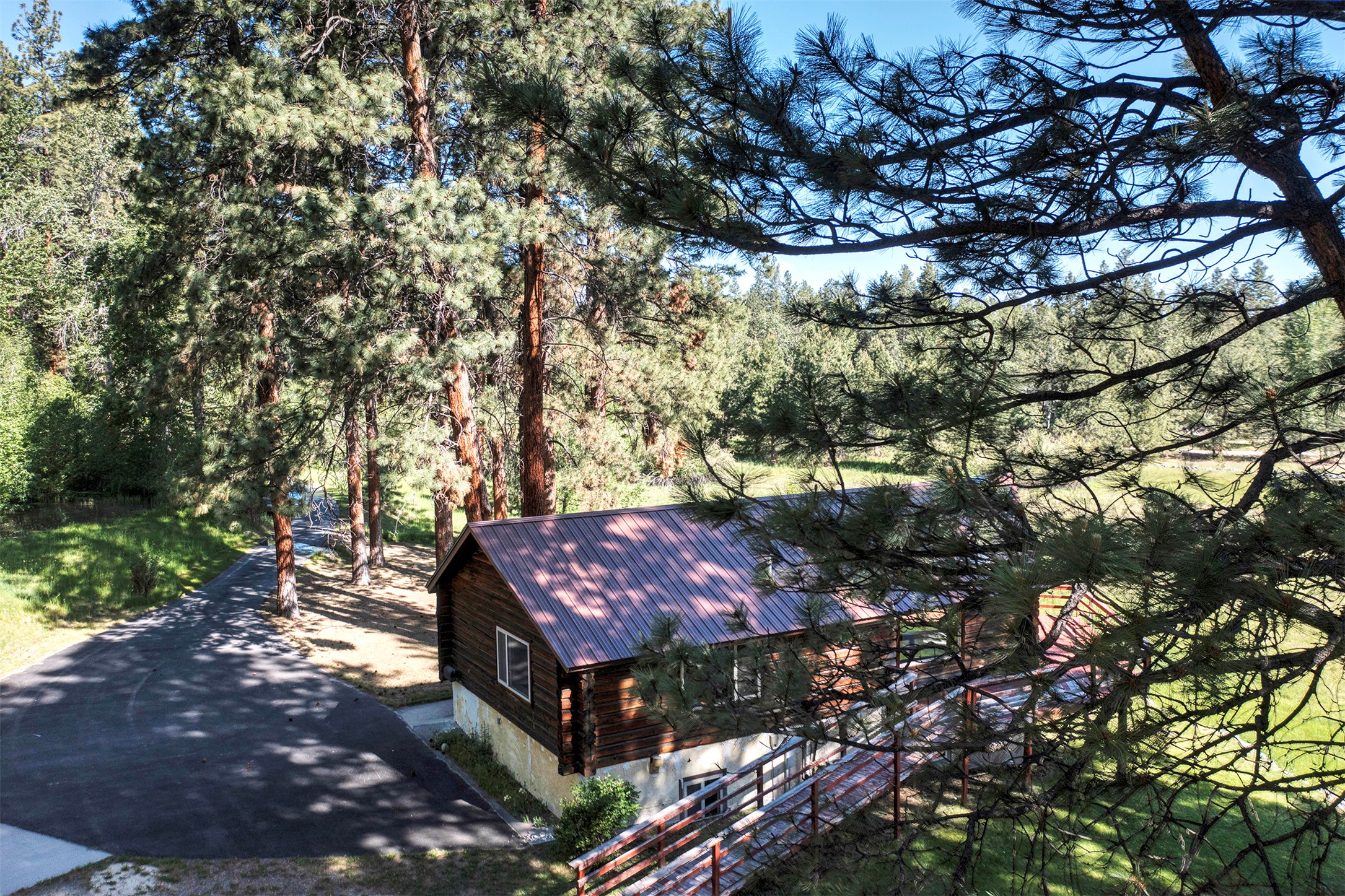 900 Springhill Road