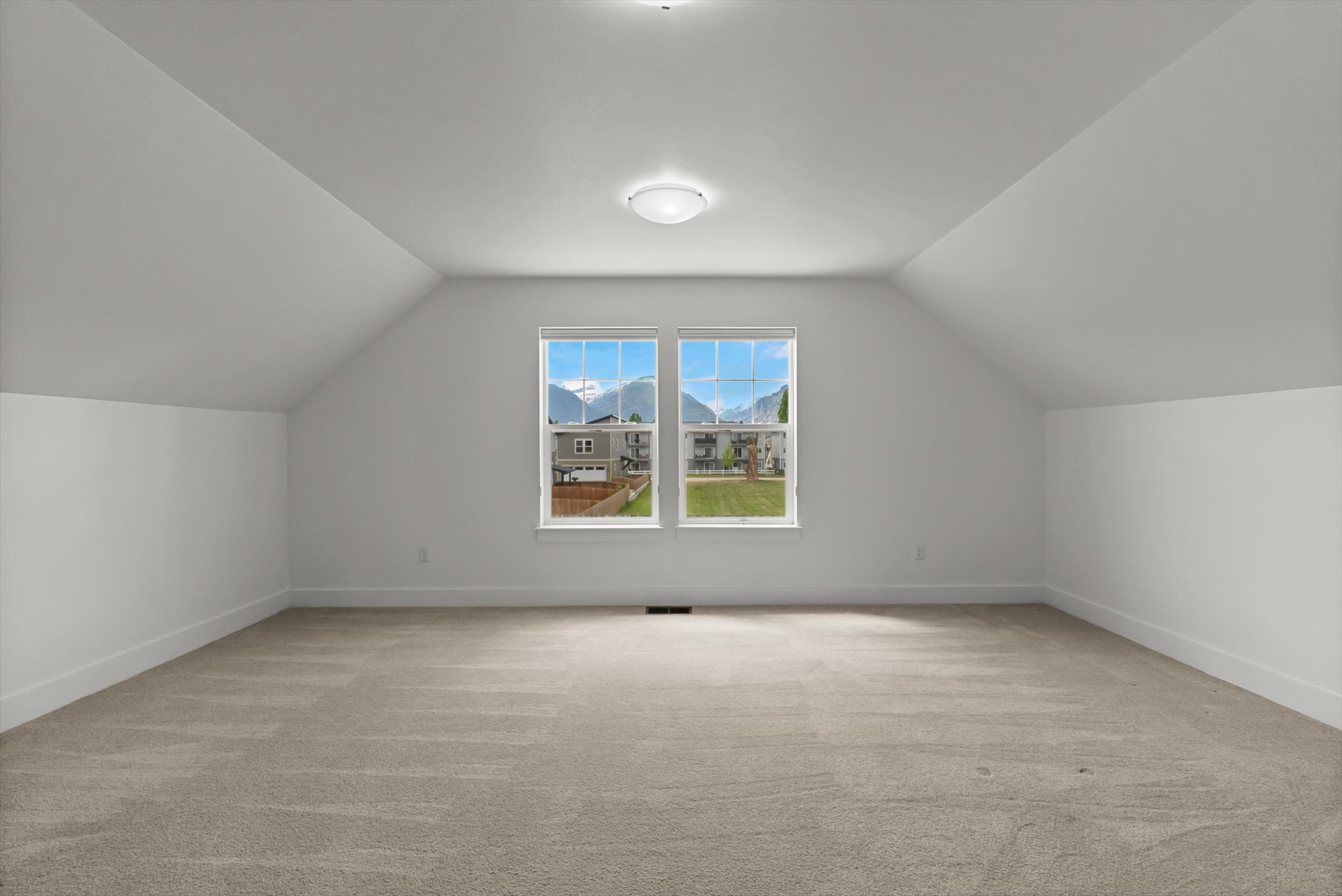 203 Kismet Court