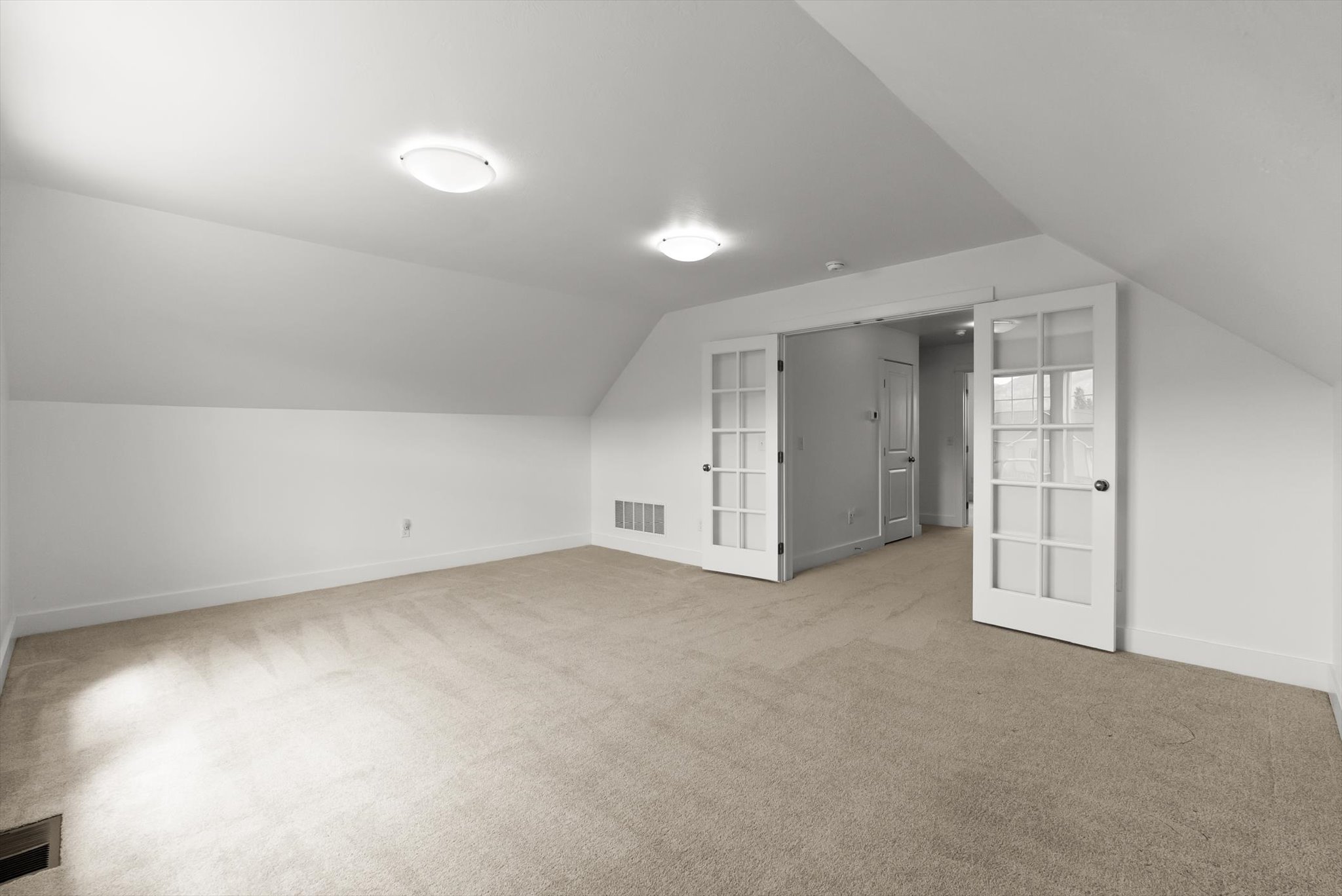 203 Kismet Court