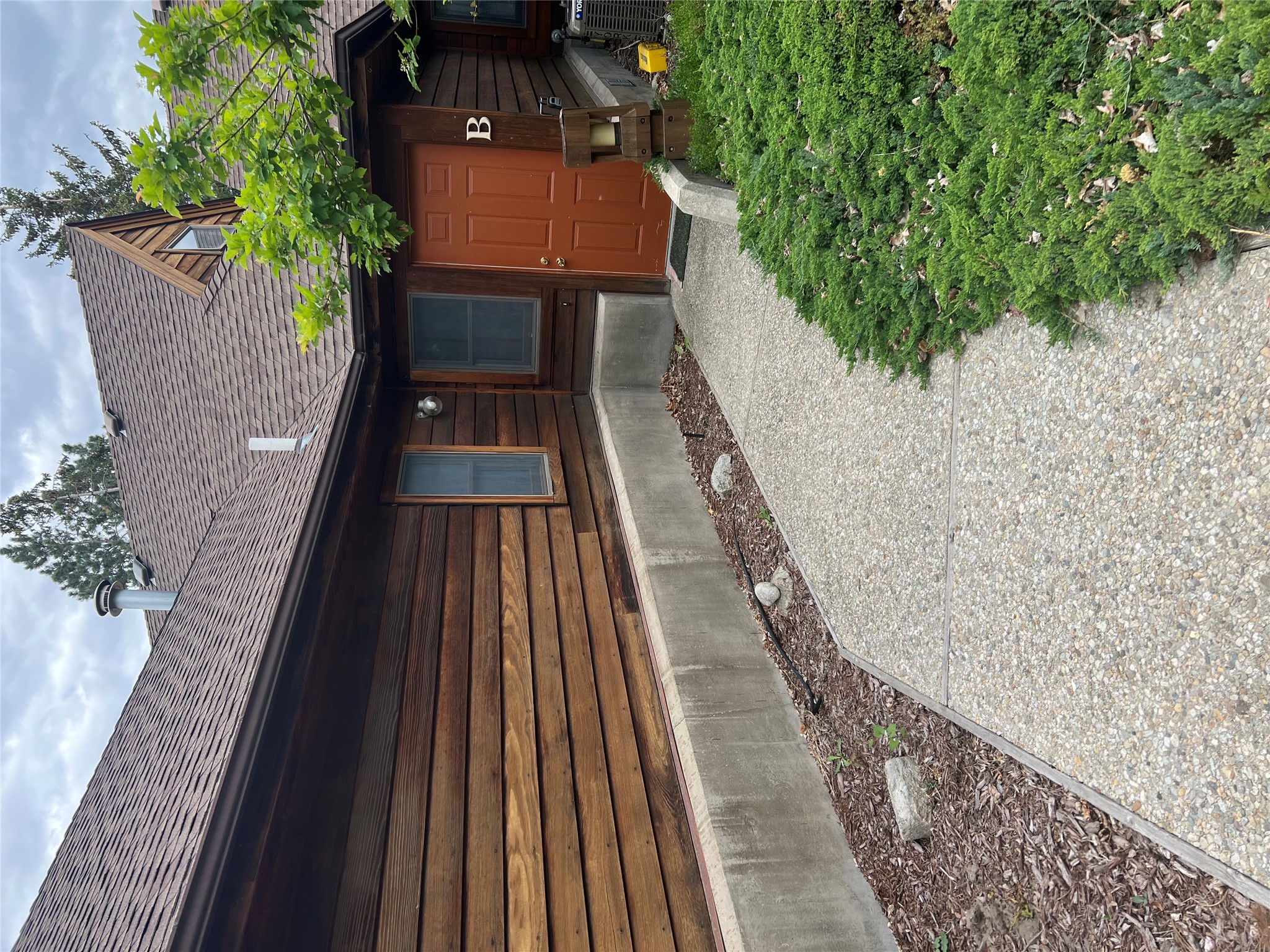 606 N 8th Street B