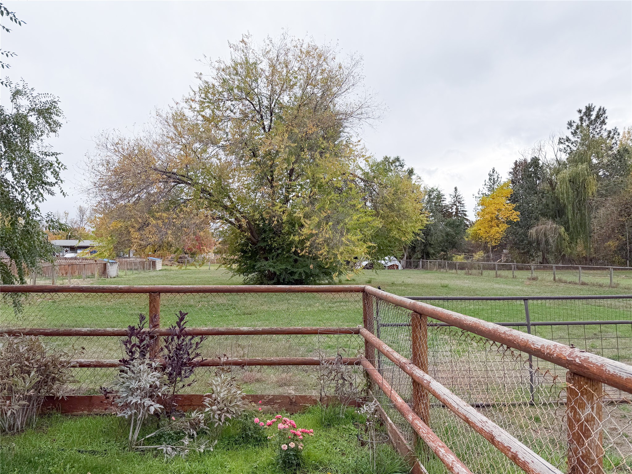 197 Golf Course Road