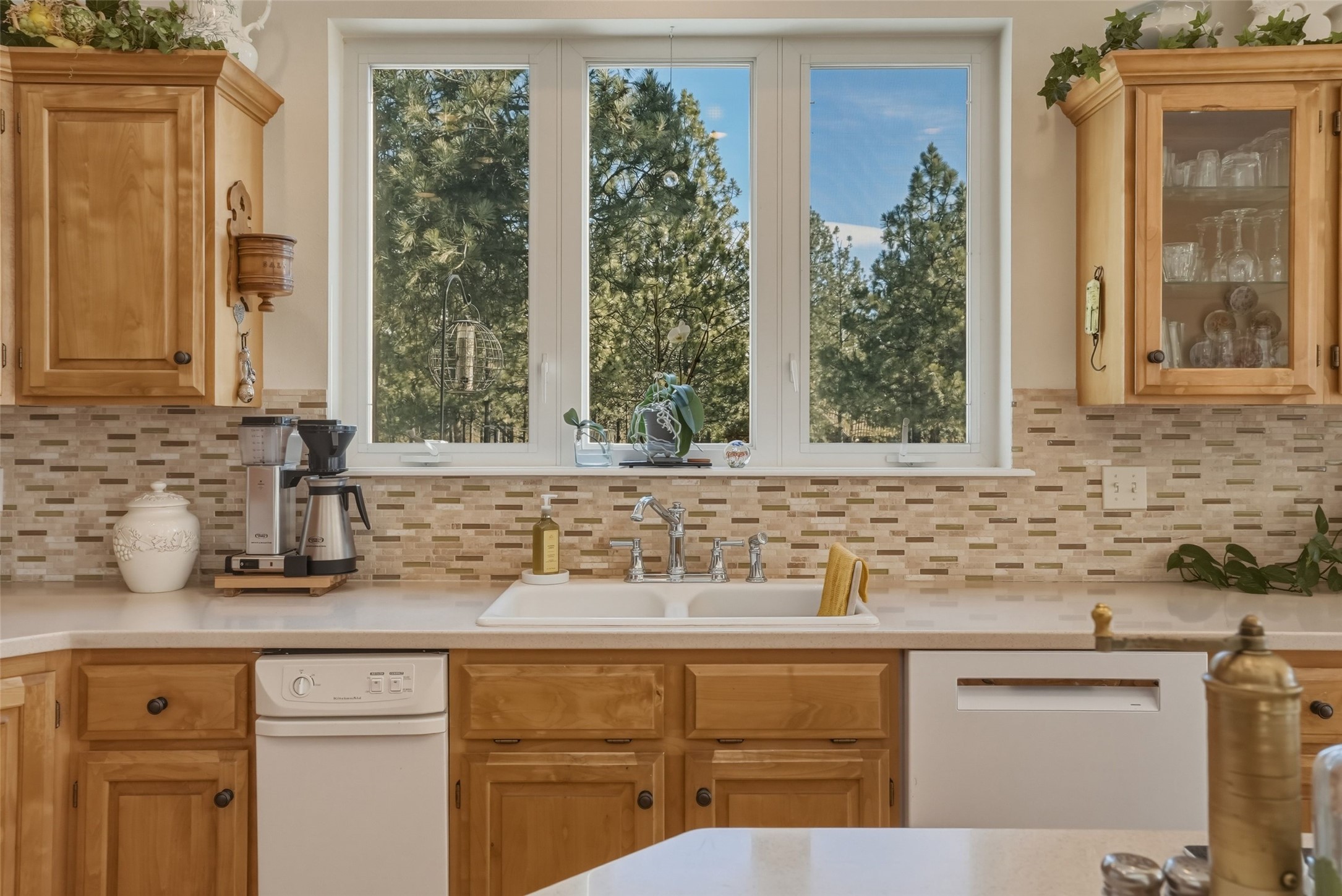 571 Cielo Vista