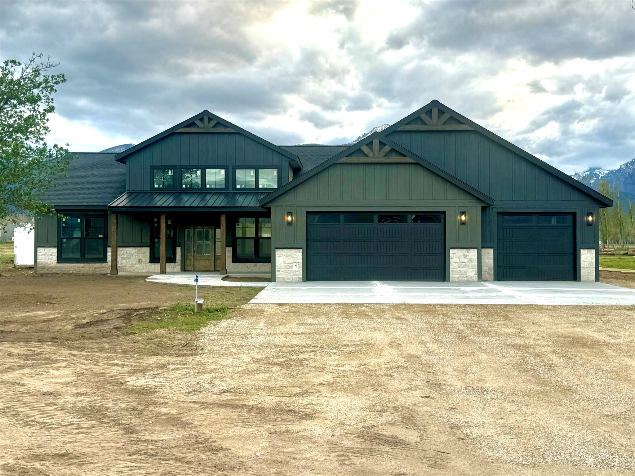 645 Old Corvallis Road