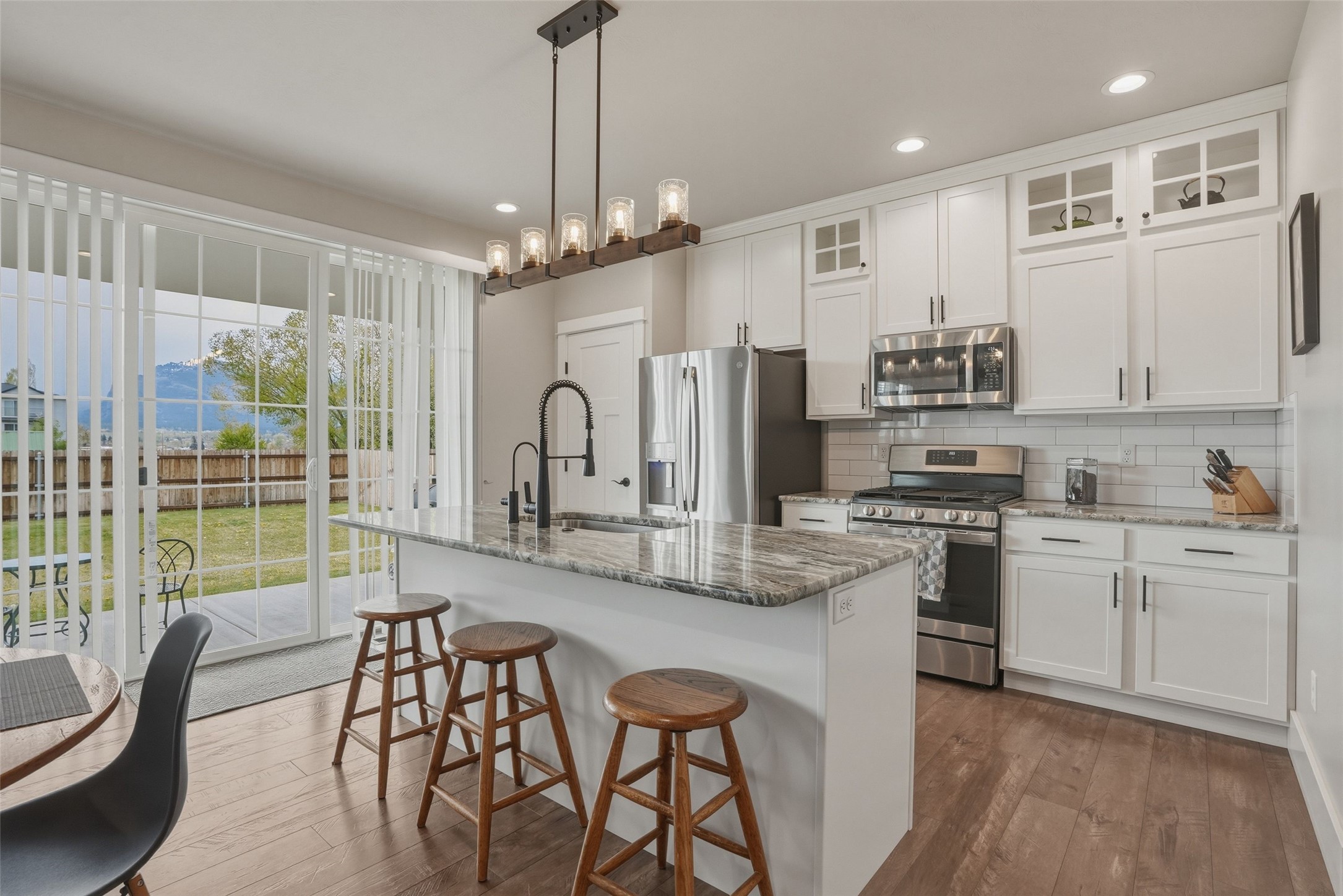 215 Kismet Court
