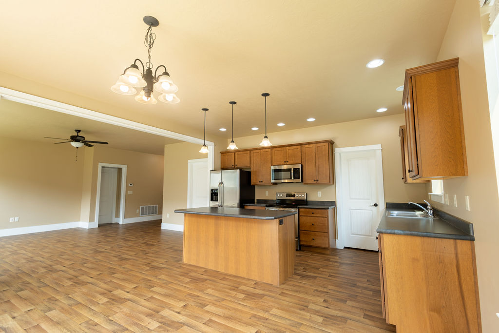 180 Bayberry Lane
