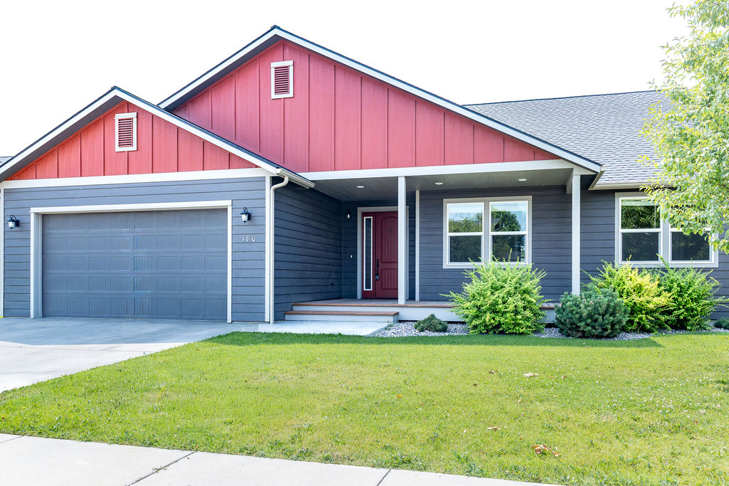 180 Bayberry Lane