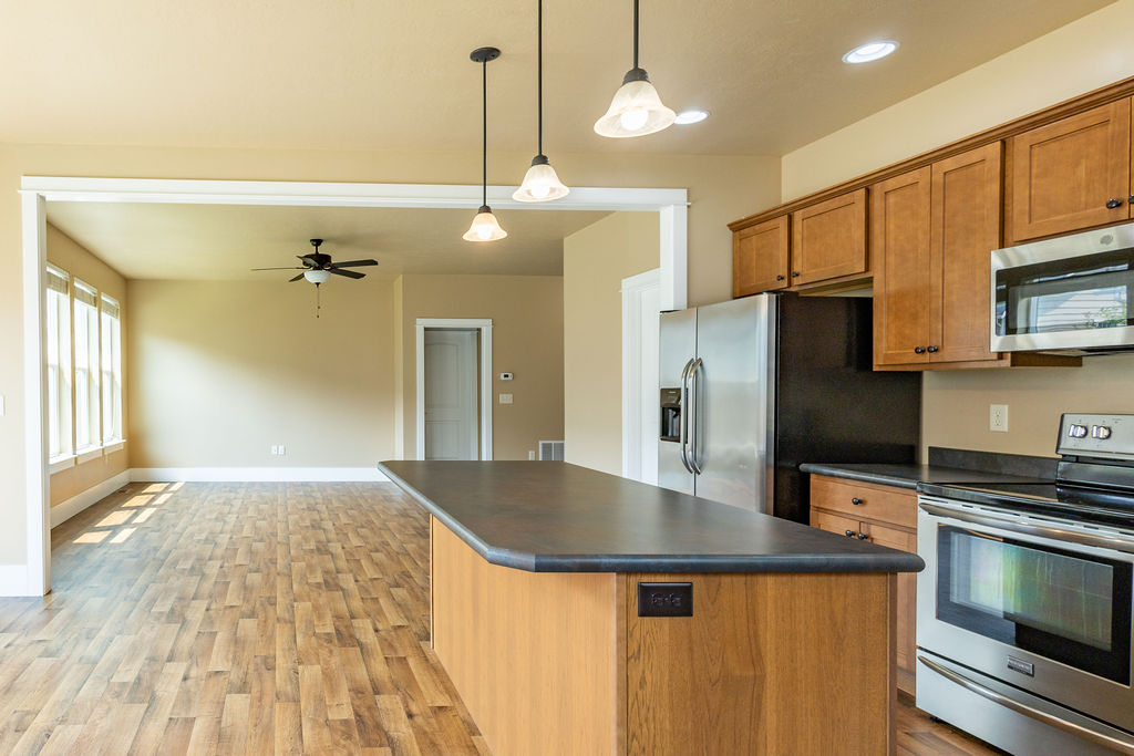 180 Bayberry Lane