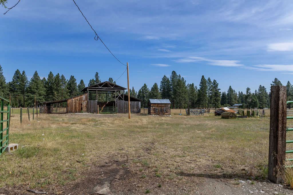 2032 Middle Bear Creek Road