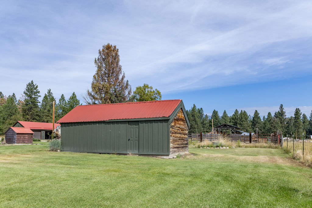 2032 Middle Bear Creek Road