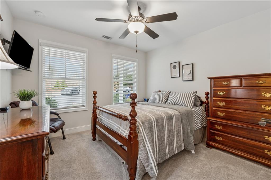 48 Lantern Trace