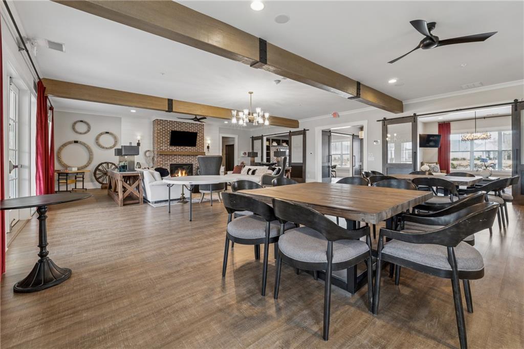 48 Lantern Trace