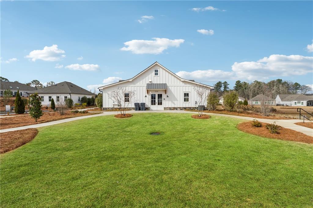 48 Lantern Trace
