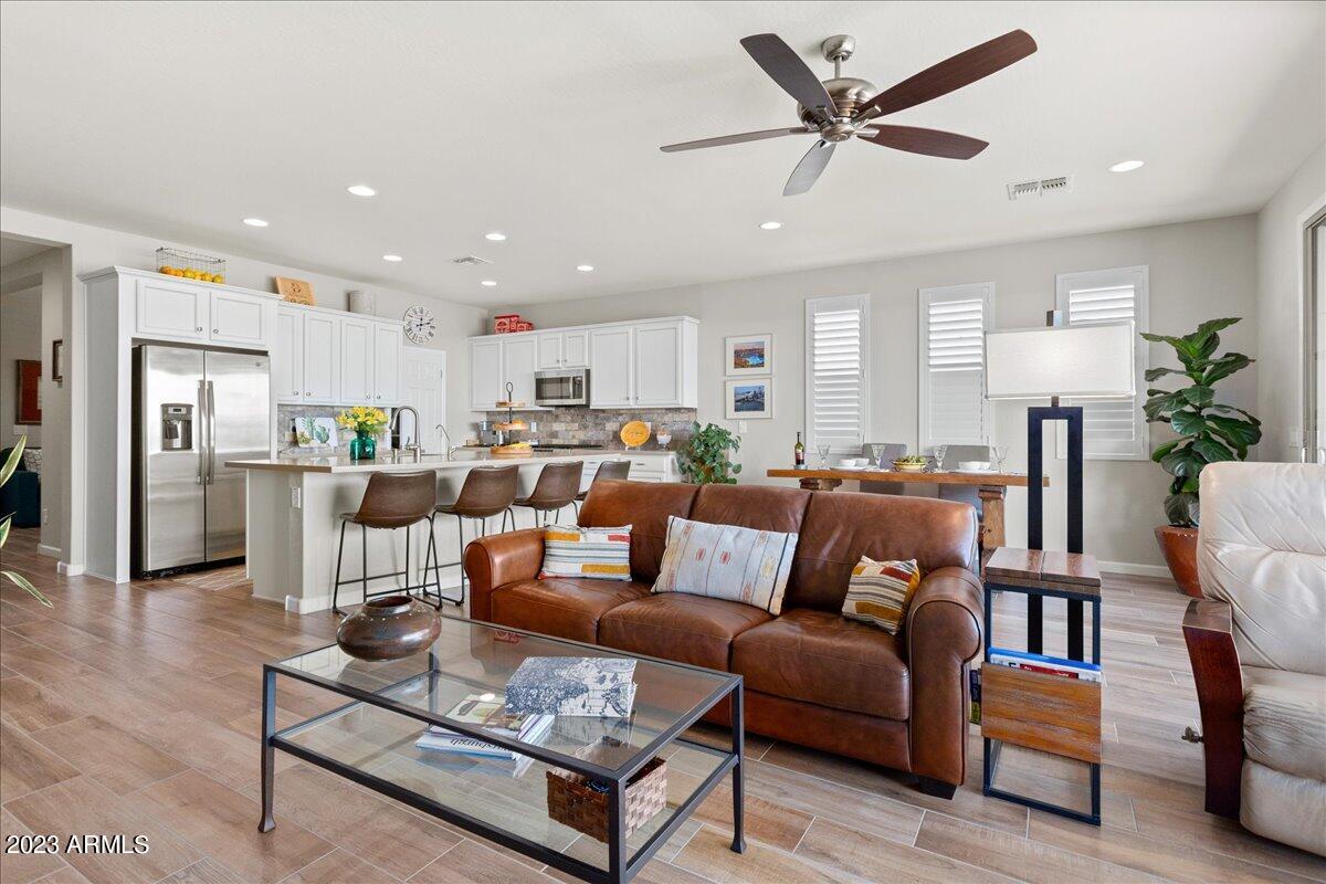 3925 BRIGHT SKY Court