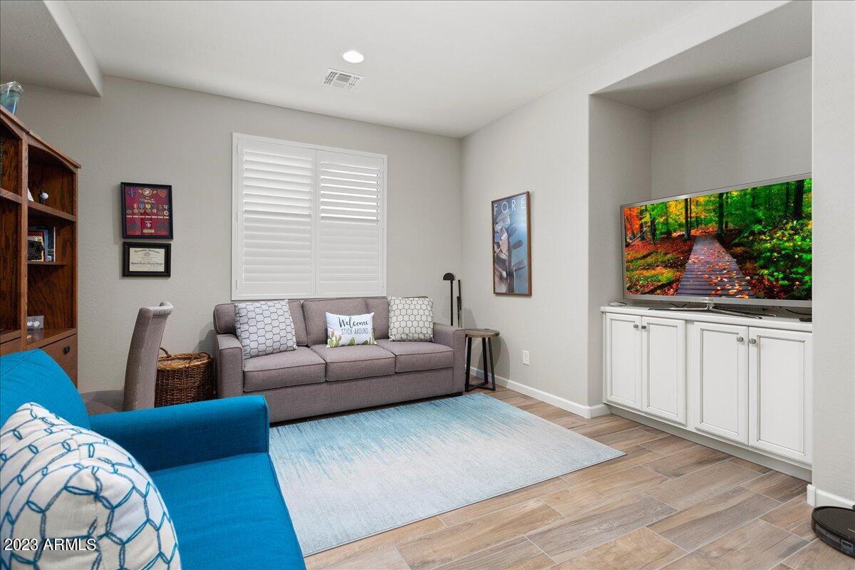 3925 BRIGHT SKY Court