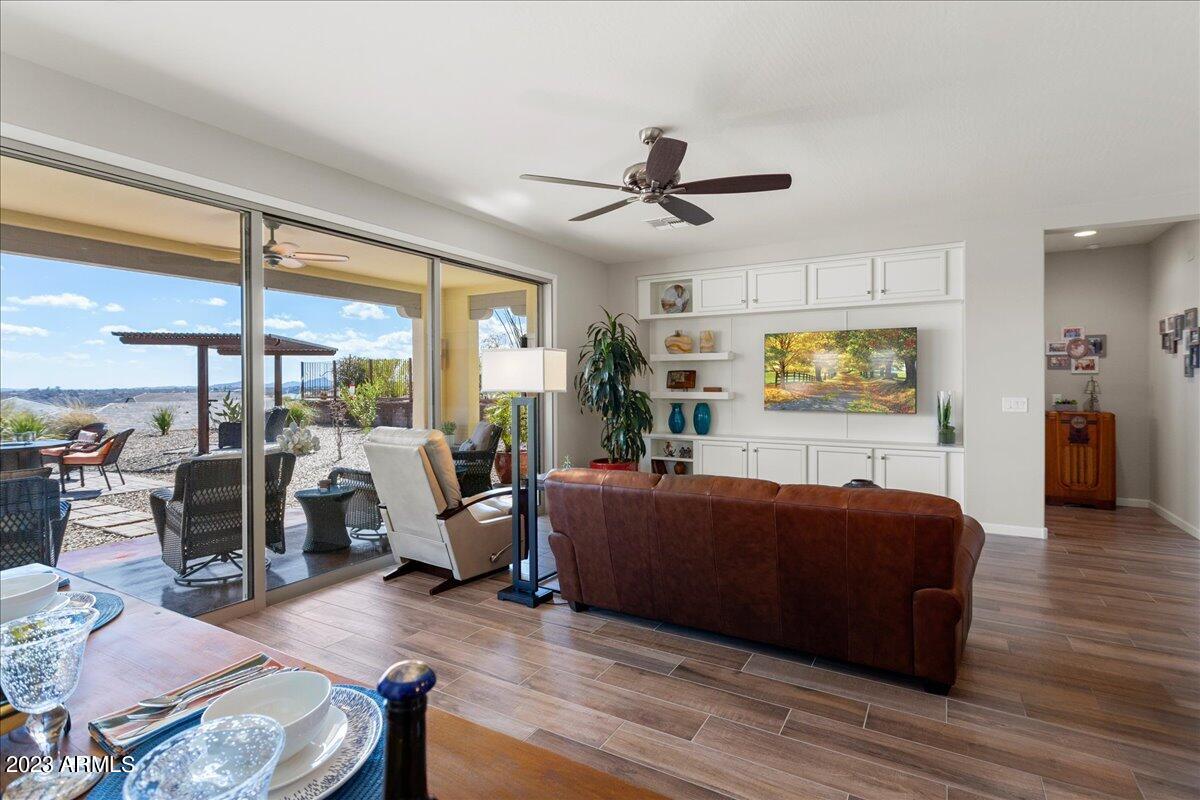 3925 BRIGHT SKY Court