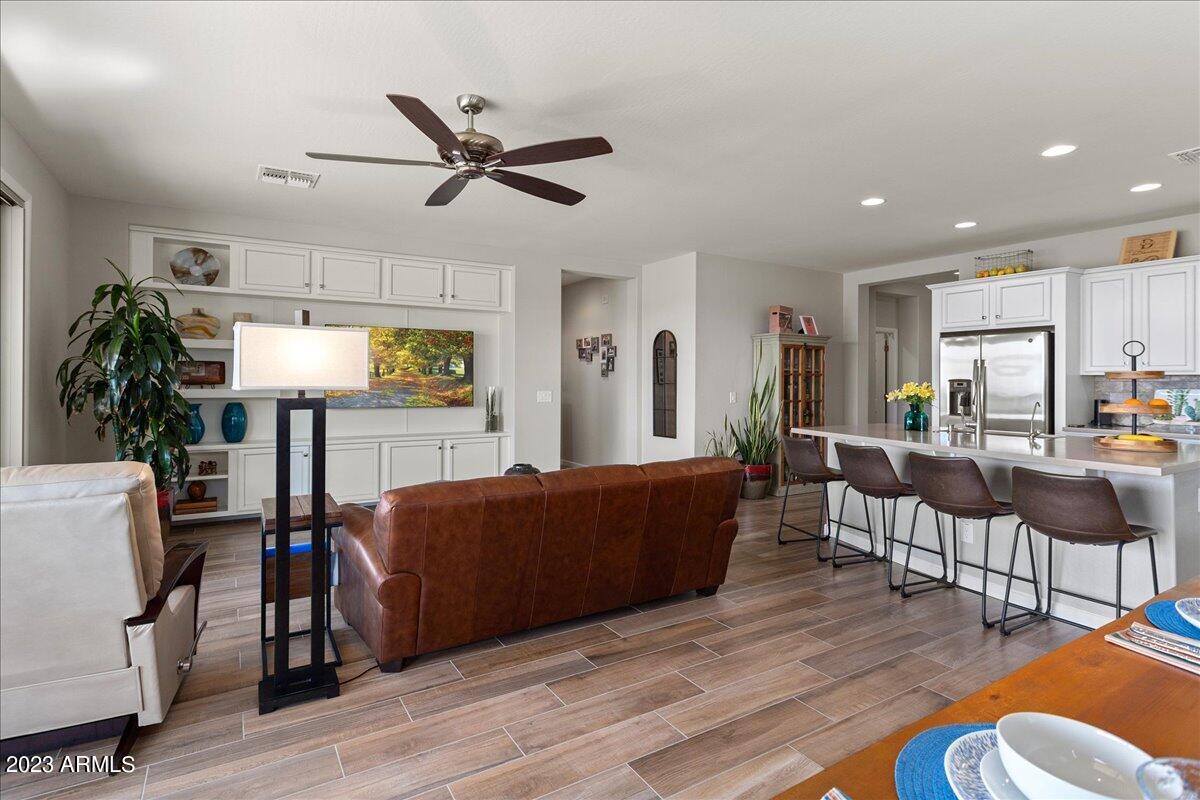 3925 BRIGHT SKY Court