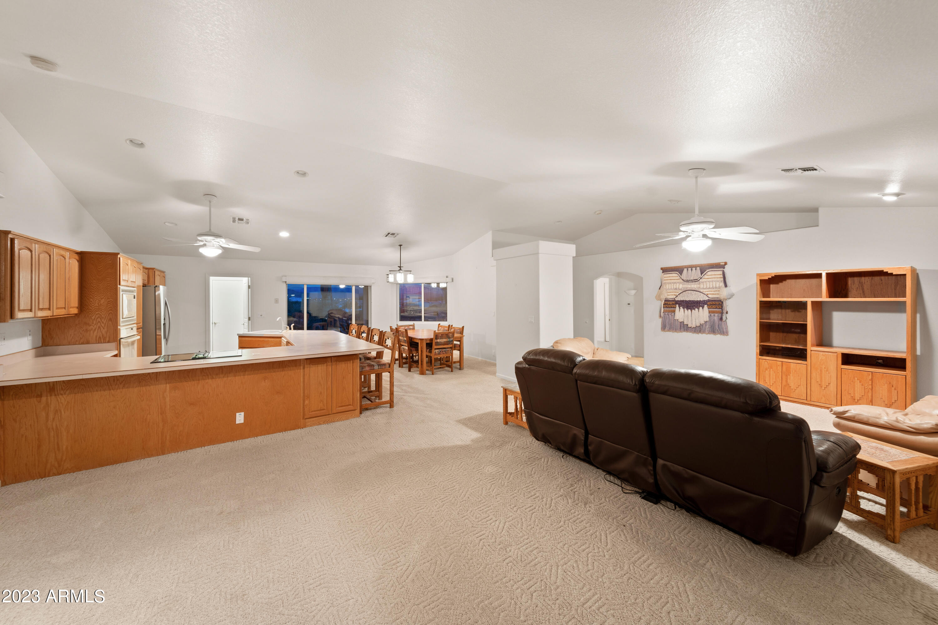 2105 W SILVERLODE Drive