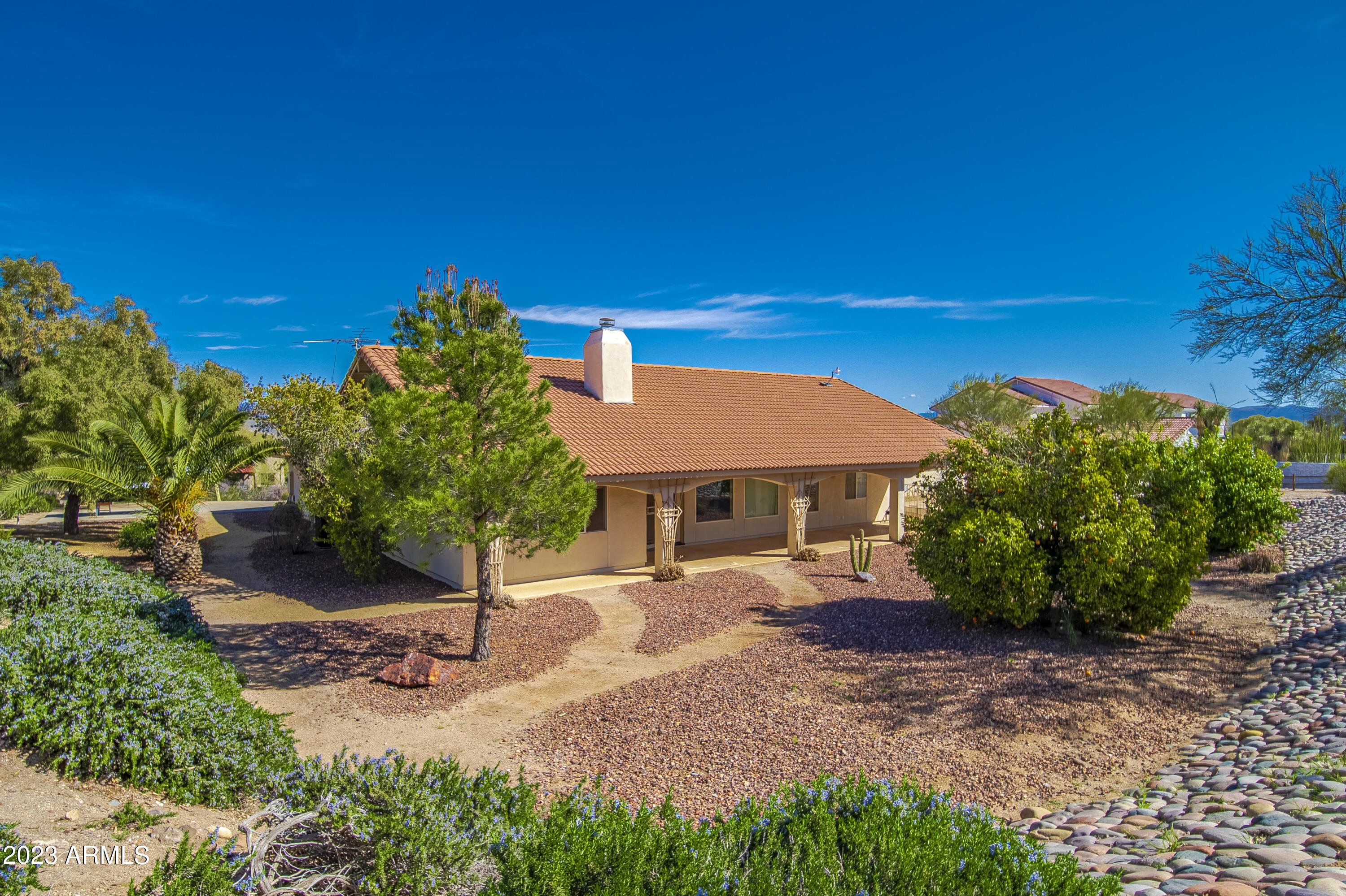 2105 W SILVERLODE Drive