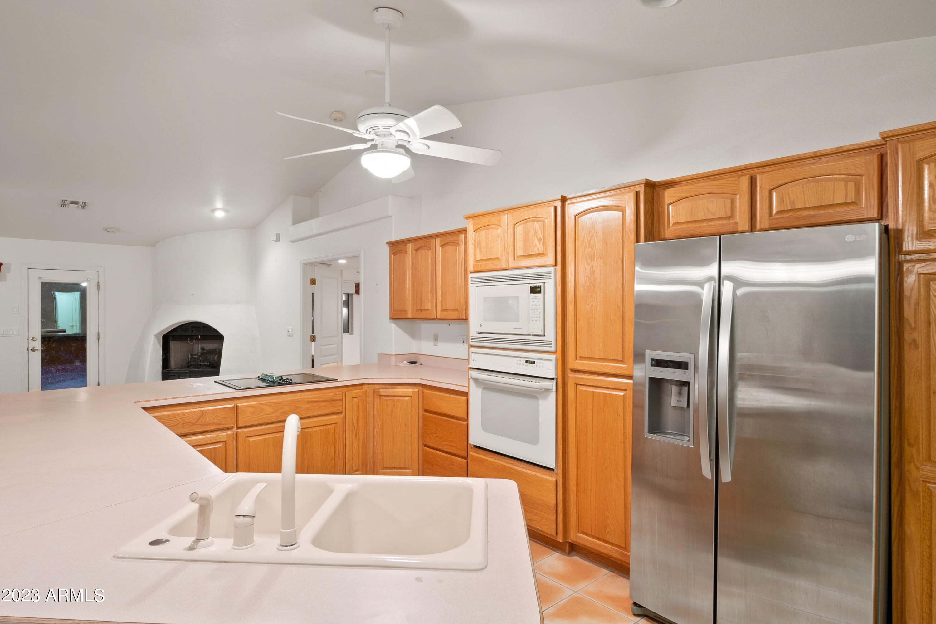 2105 W SILVERLODE Drive