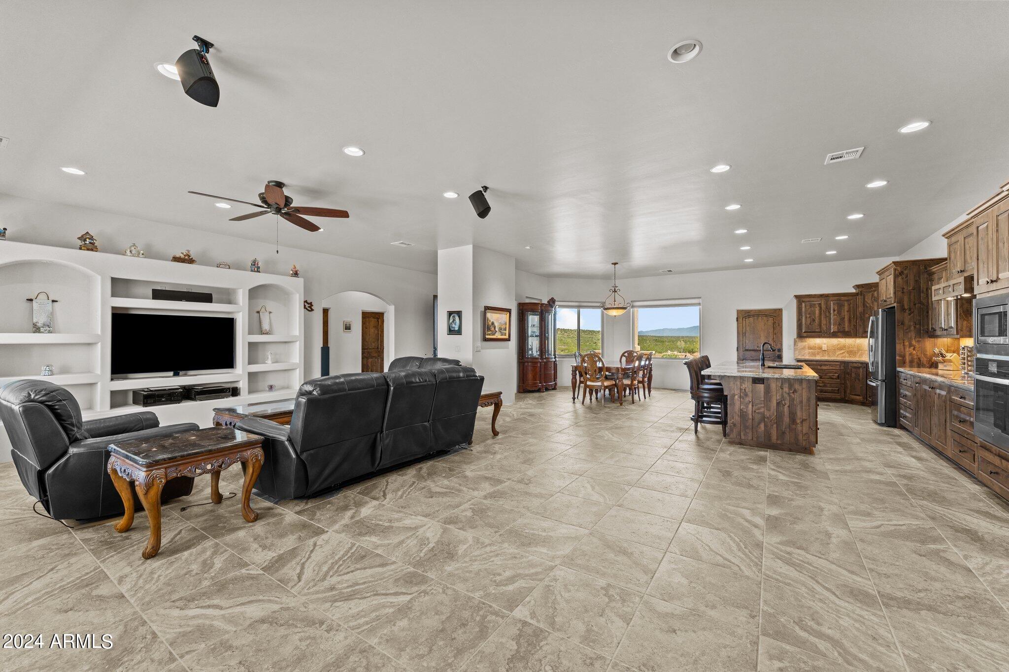 3615 OLD STAGECOACH Road