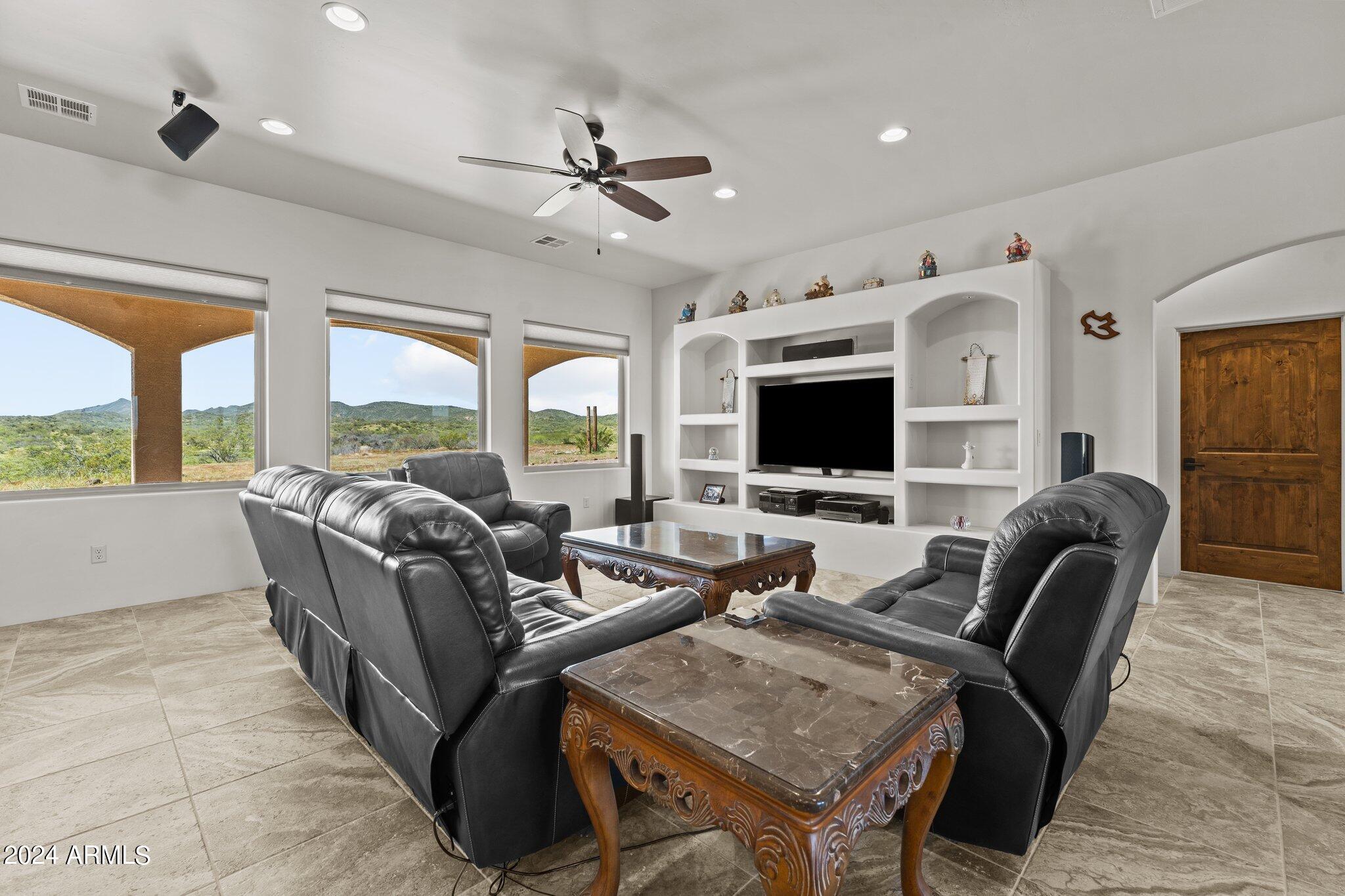 3615 OLD STAGECOACH Road