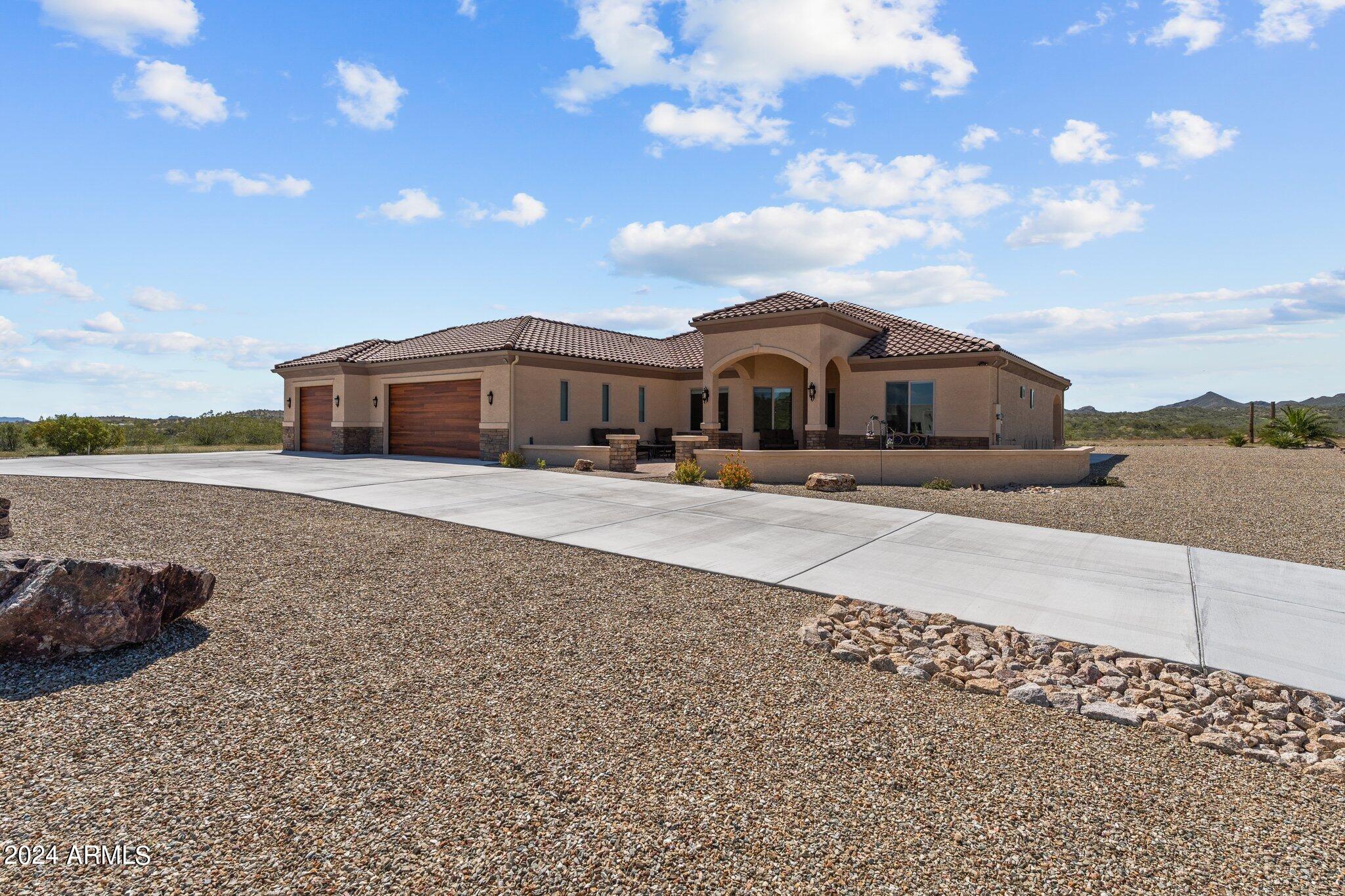 3615 OLD STAGECOACH Road