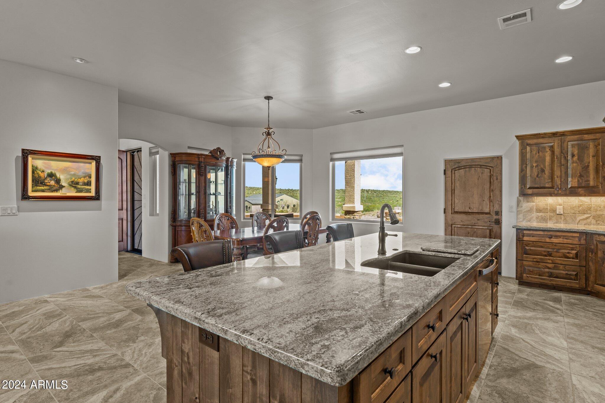 3615 OLD STAGECOACH Road