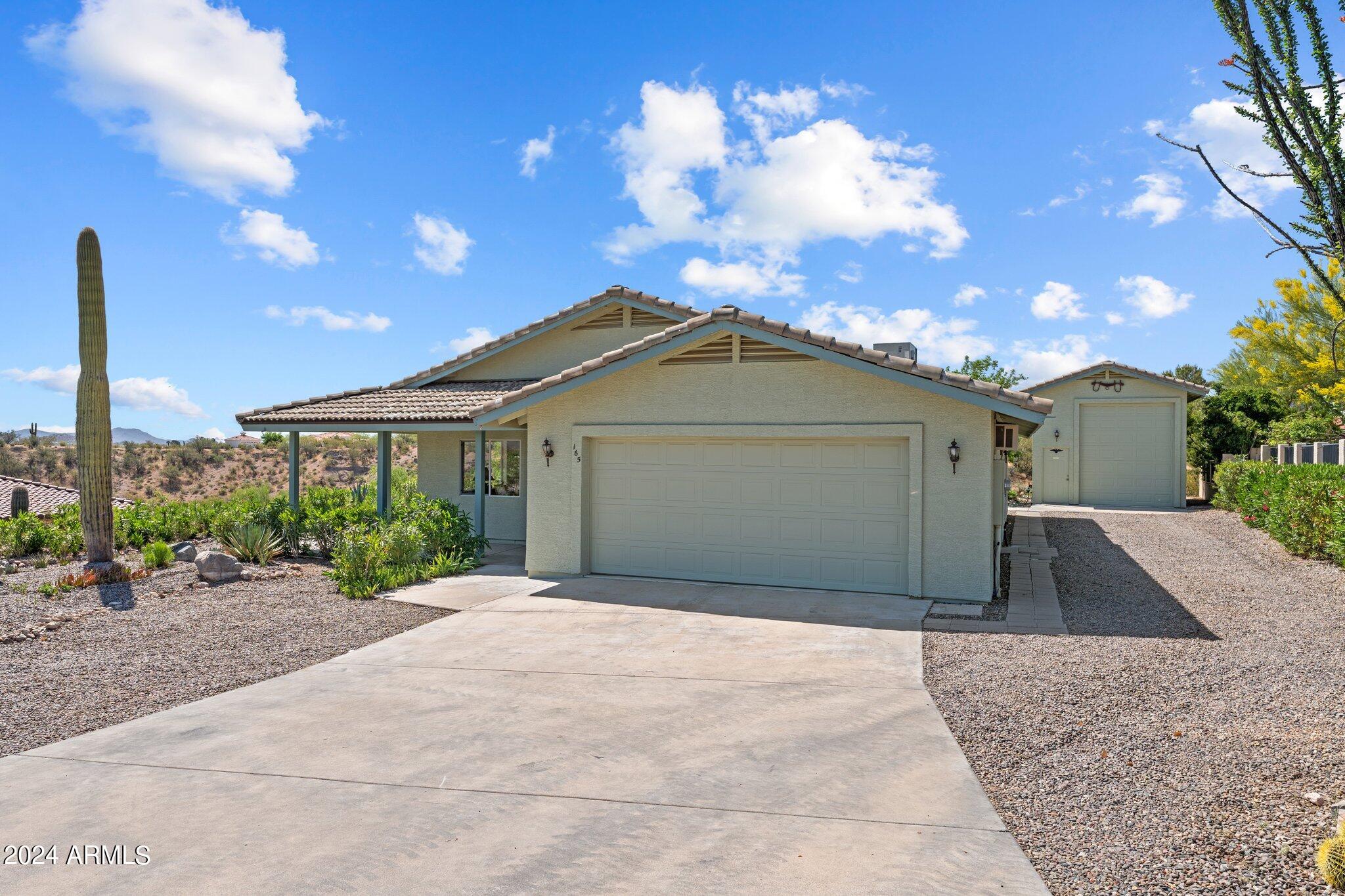 165 E COTTONWOOD Lane