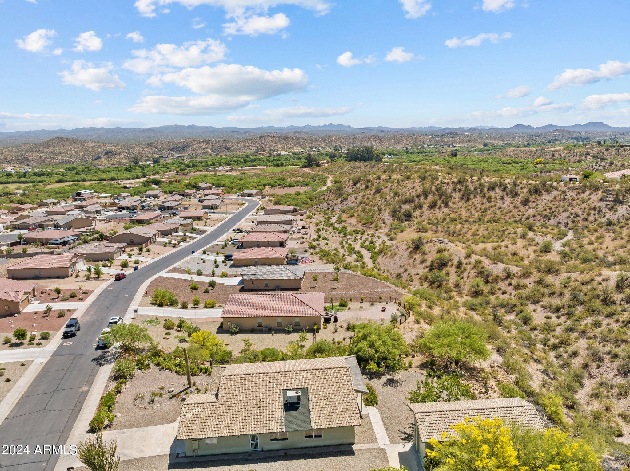 165 E COTTONWOOD Lane