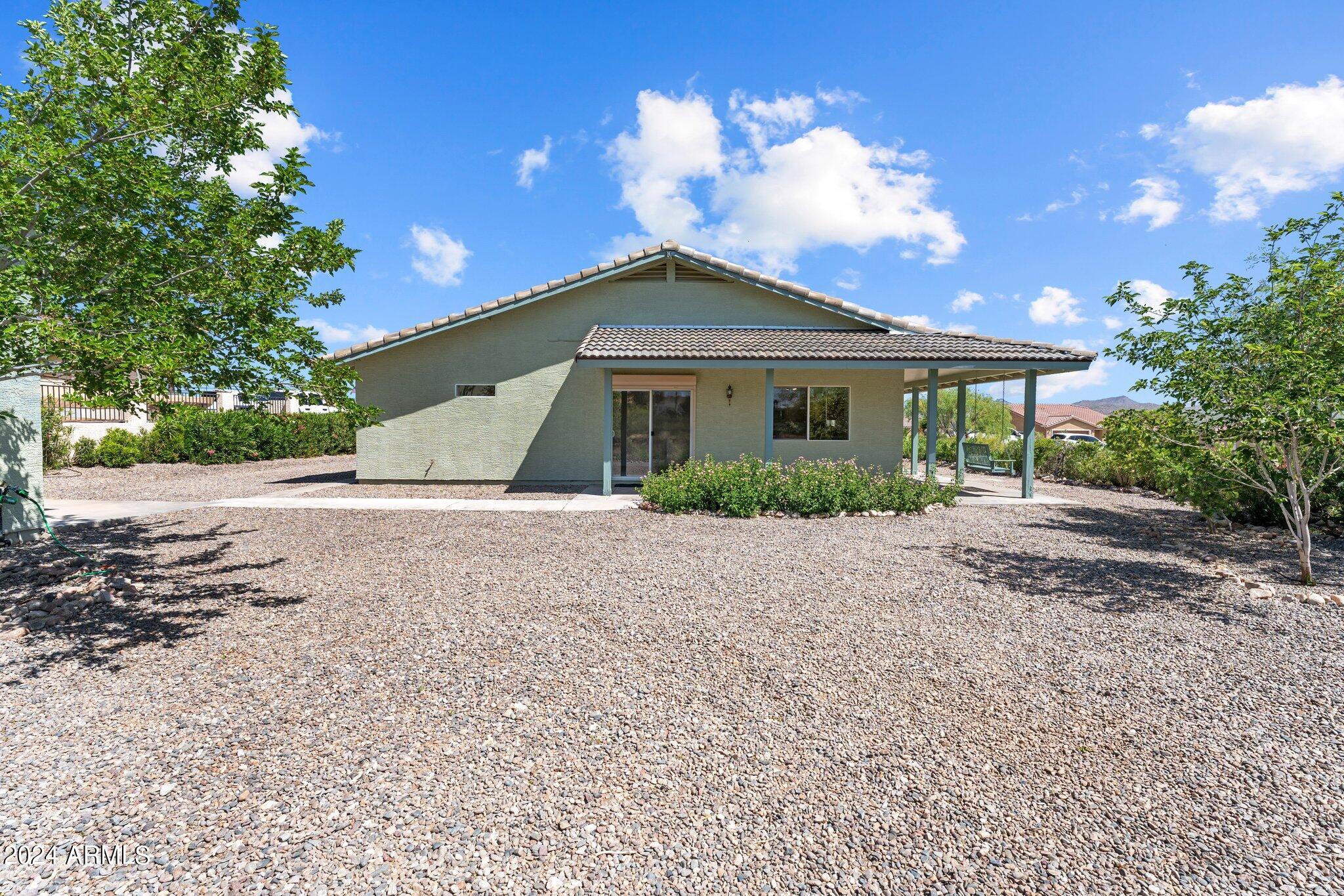 165 E COTTONWOOD Lane