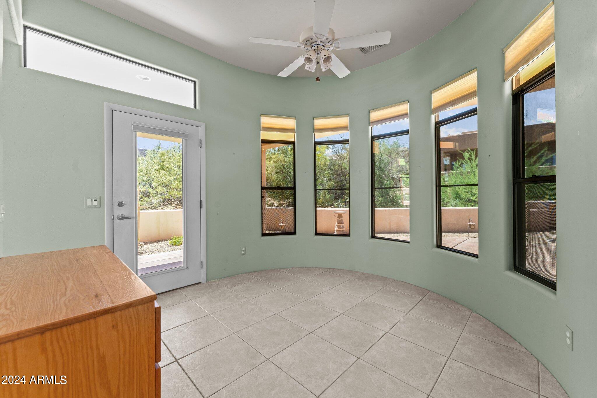 1595 W CALLE SIMPATICO --