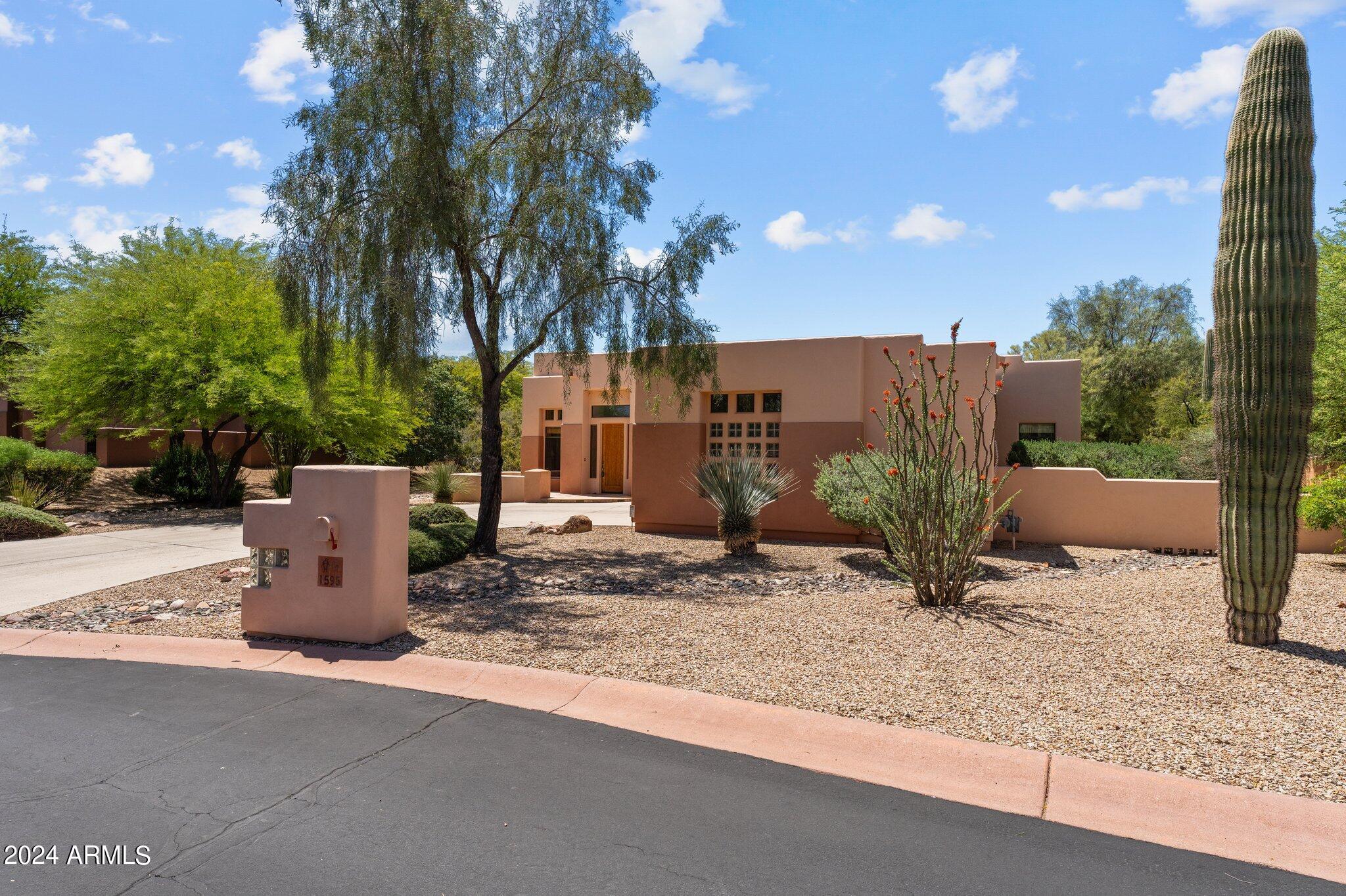 1595 W CALLE SIMPATICO --