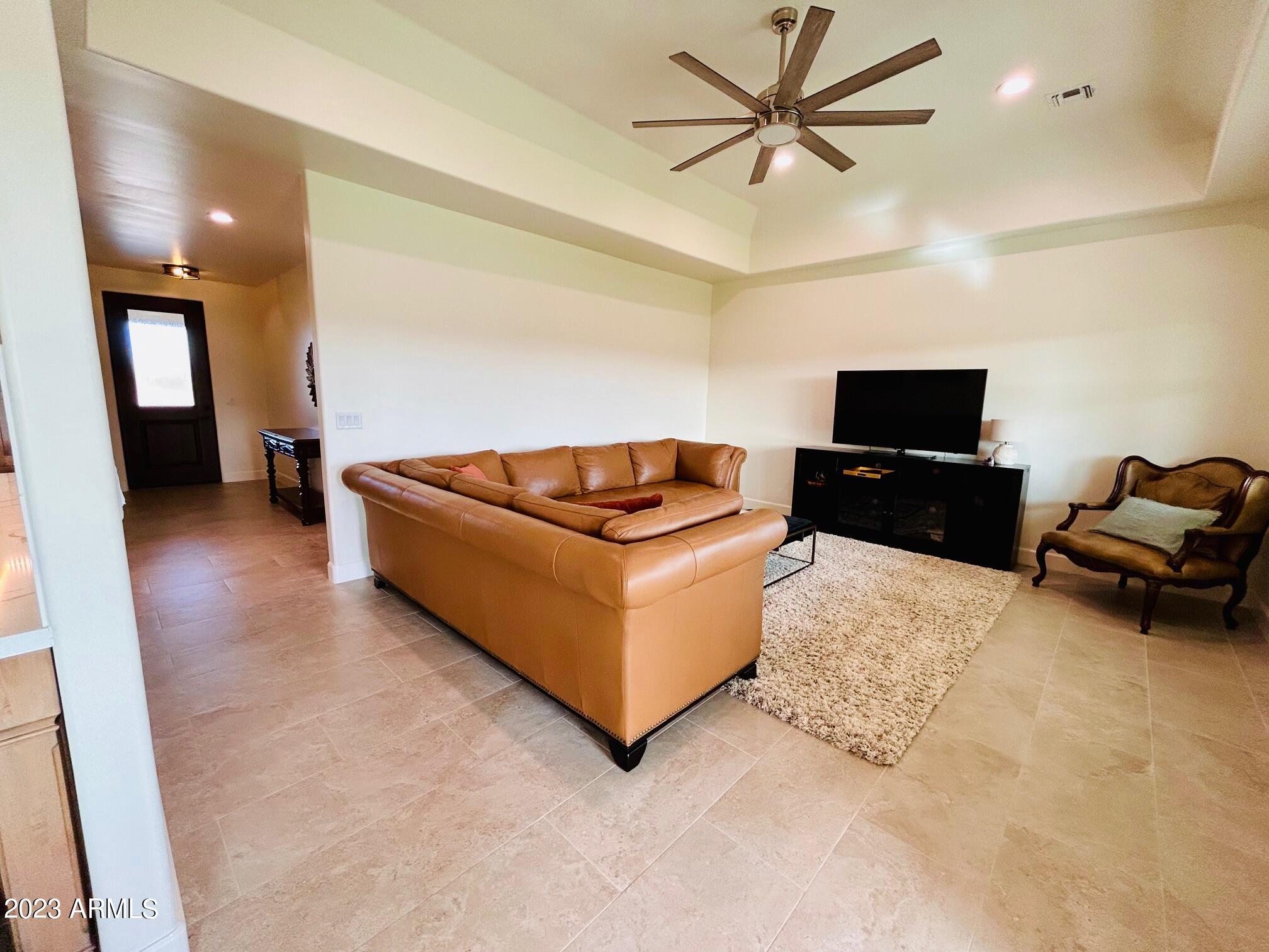 1070 BUCKBOARD Trail