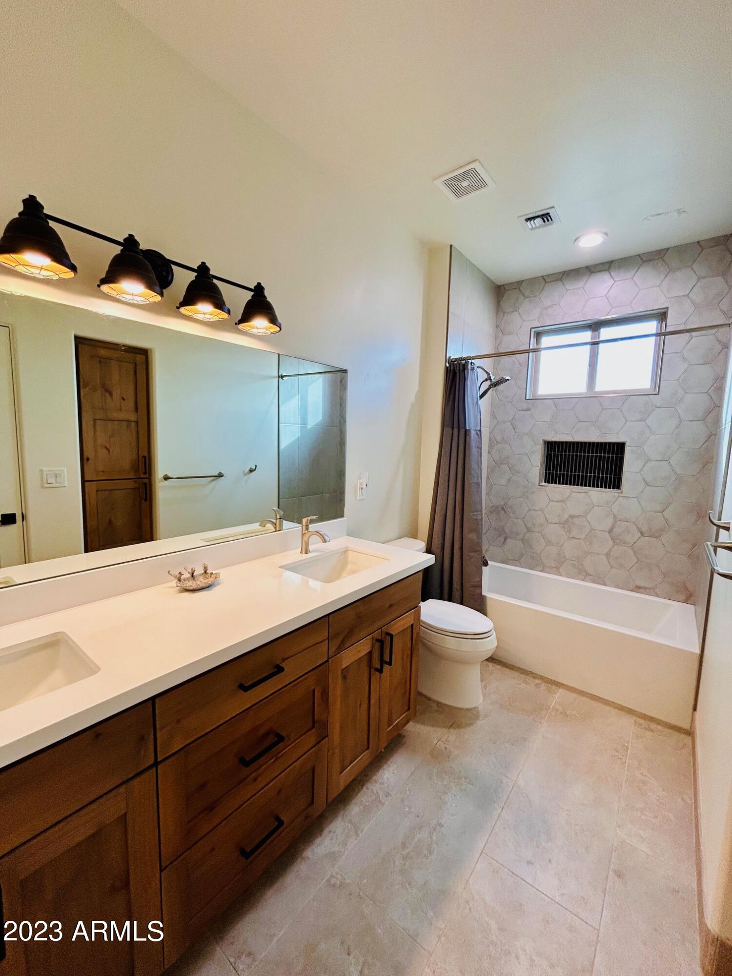 1070 BUCKBOARD Trail