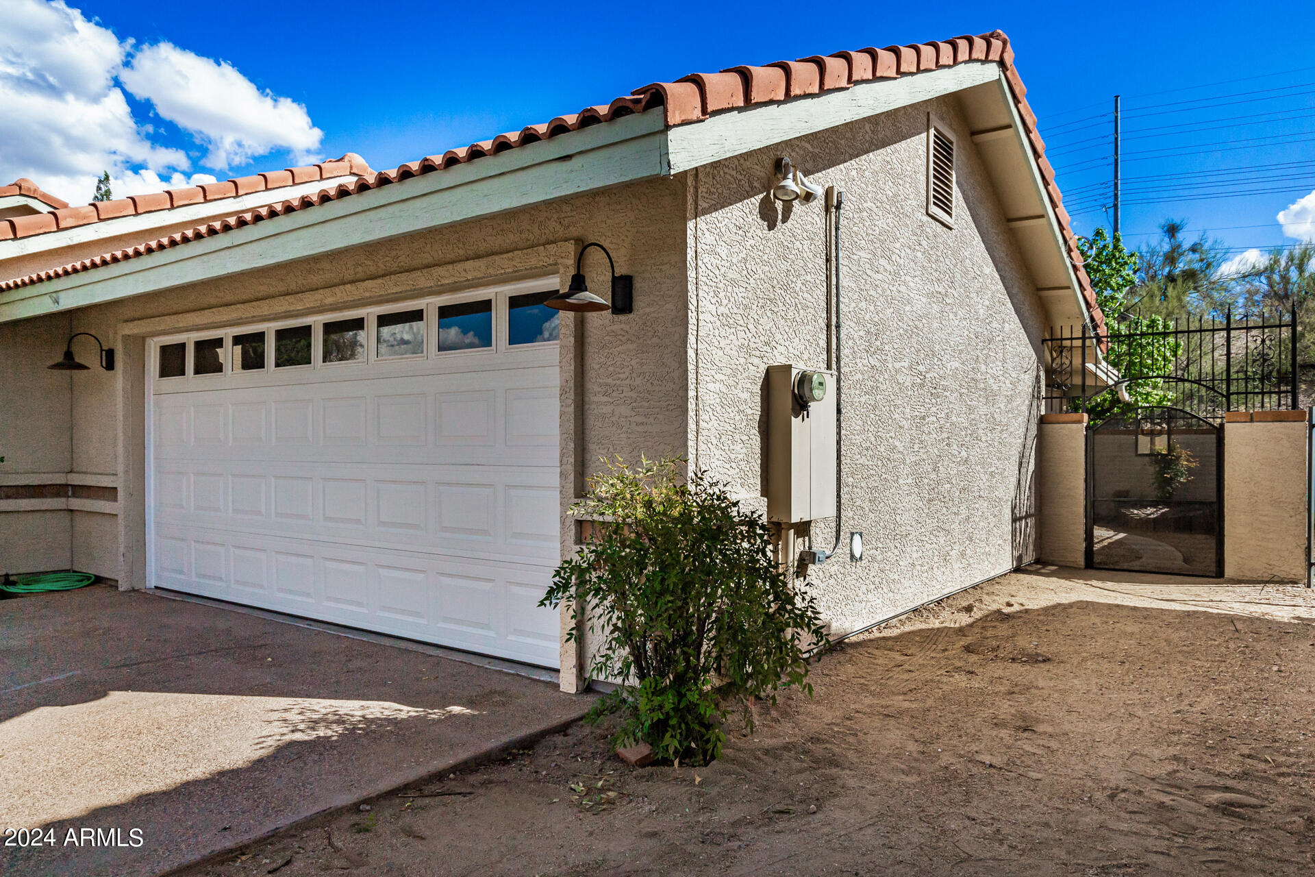 2159 W TERRACE Drive