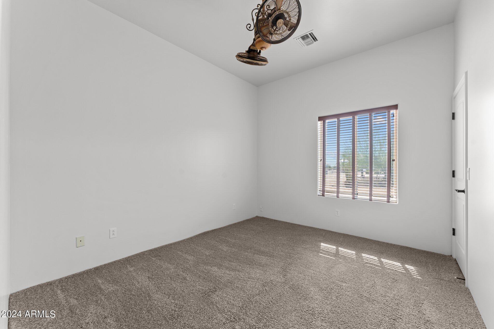 27924 N 256TH Avenue