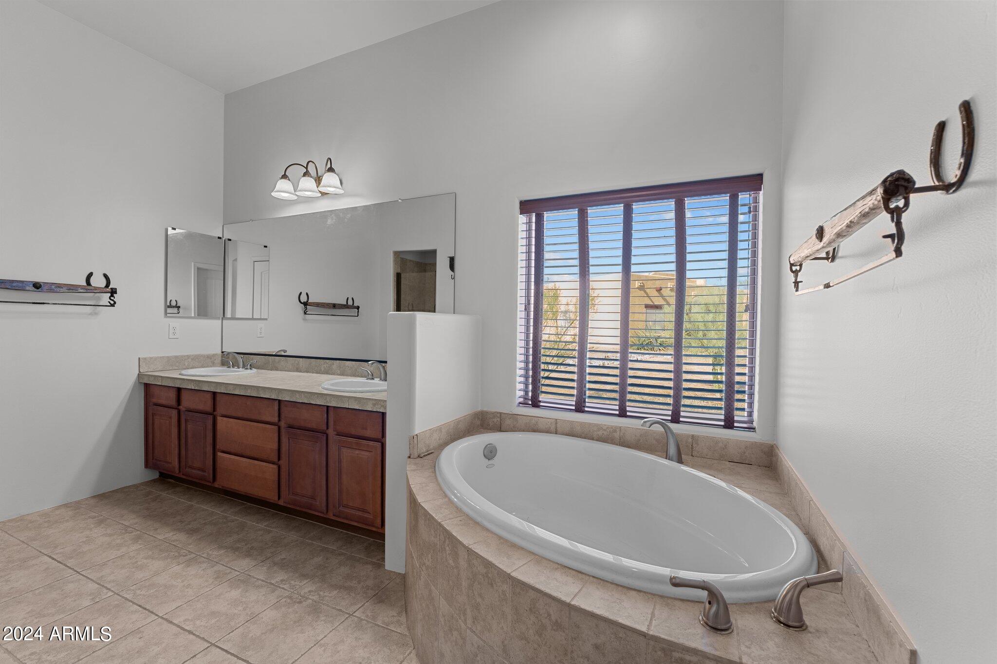 27924 N 256TH Avenue