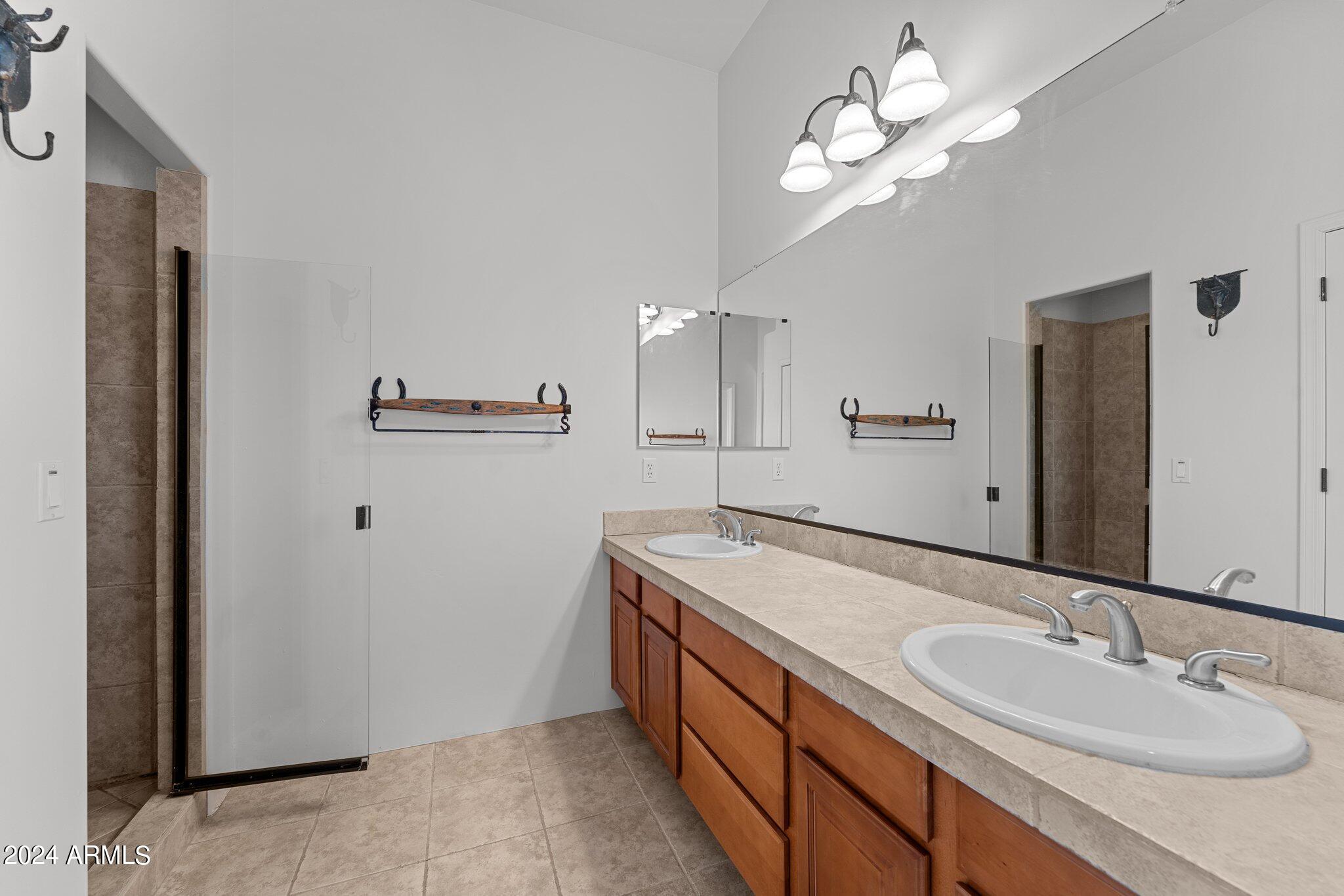 27924 N 256TH Avenue