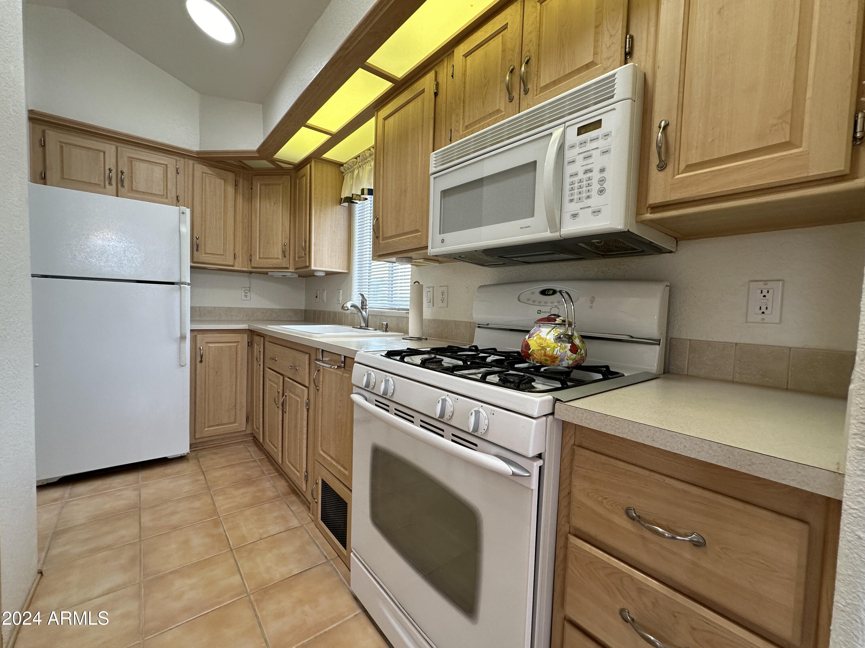 21261 W WIND SPIRIT Lane Unit: Lot317