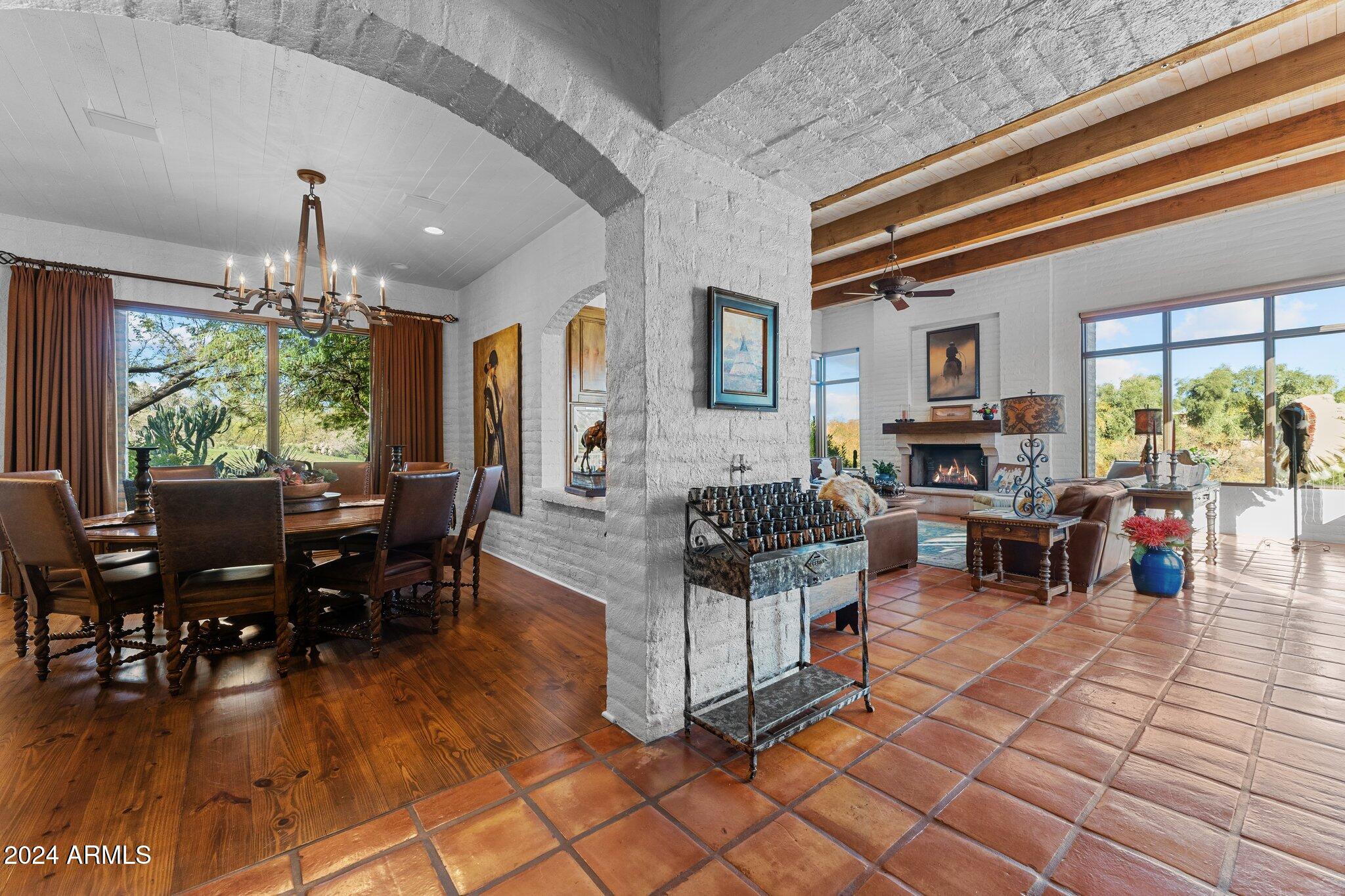 1545 FLICKER Lane