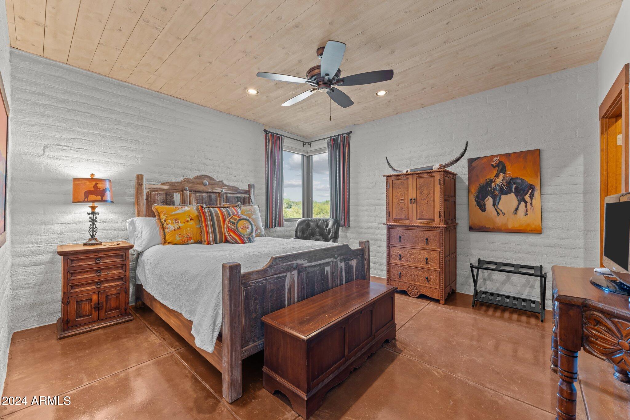 1545 FLICKER Lane