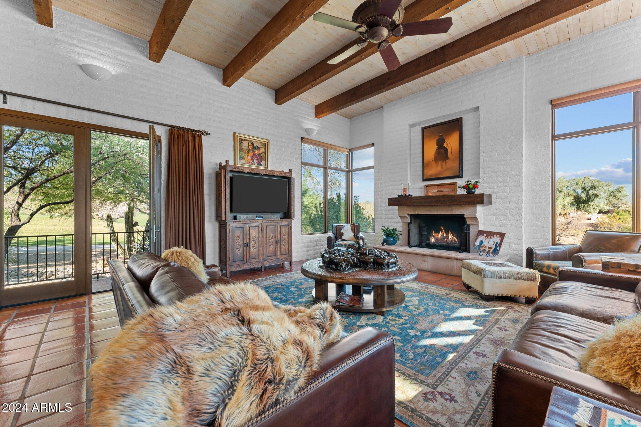 1545 FLICKER Lane