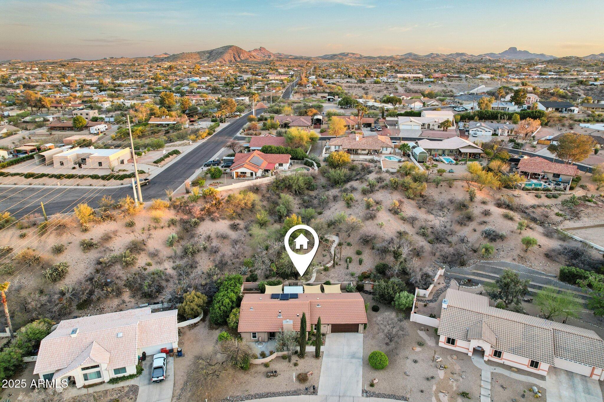 855 W SANTA FE Drive