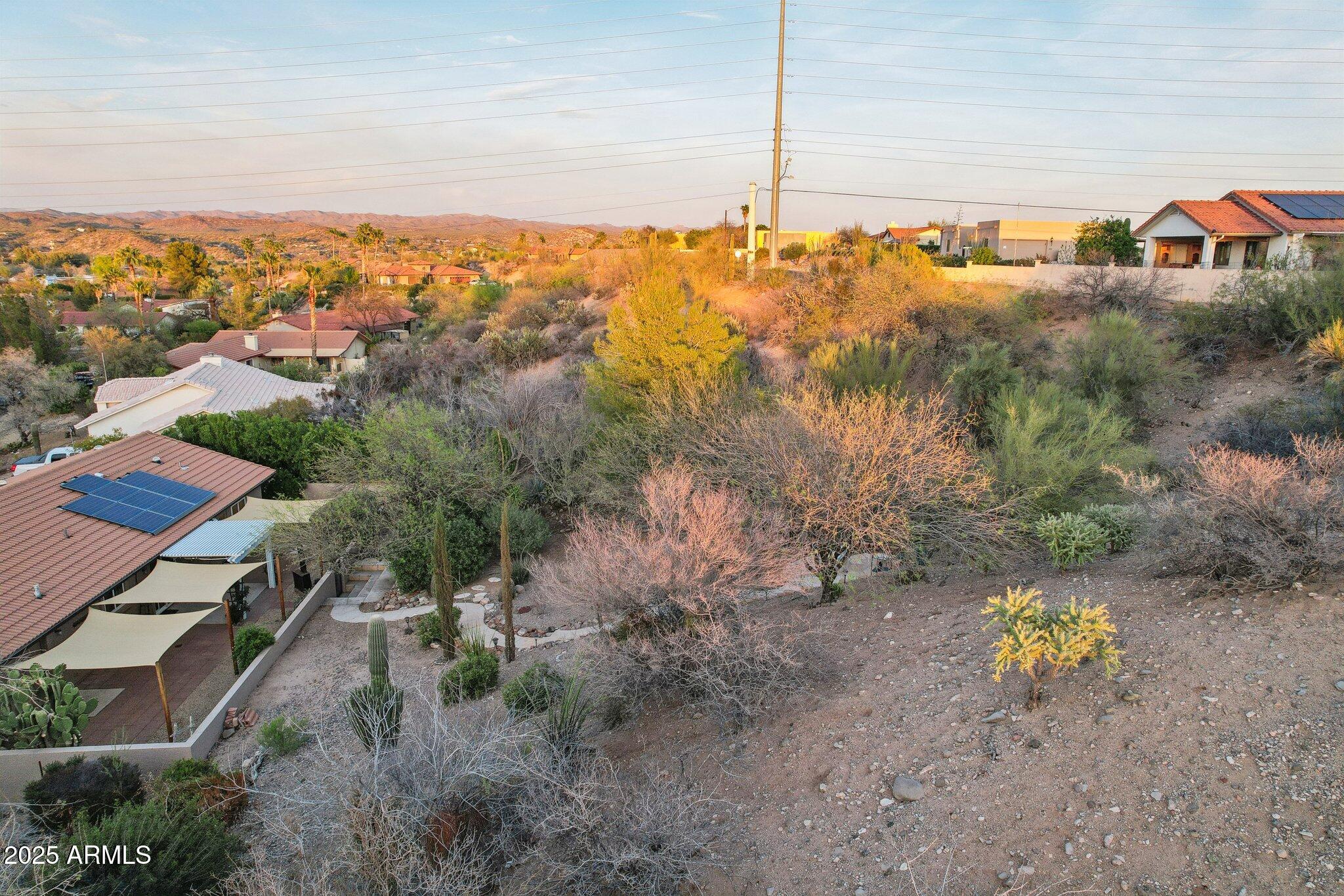 855 W SANTA FE Drive