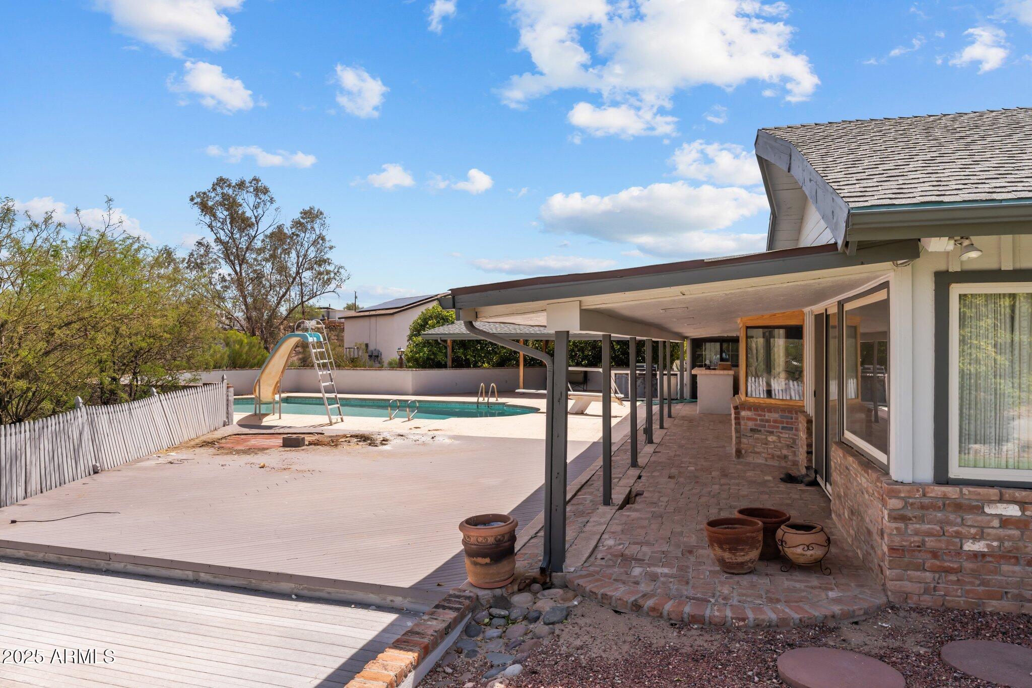 740 SUNNY COVE HEIGHTS Road