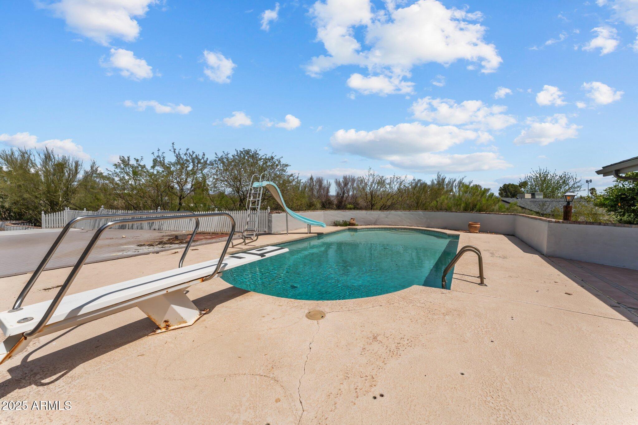 740 SUNNY COVE HEIGHTS Road