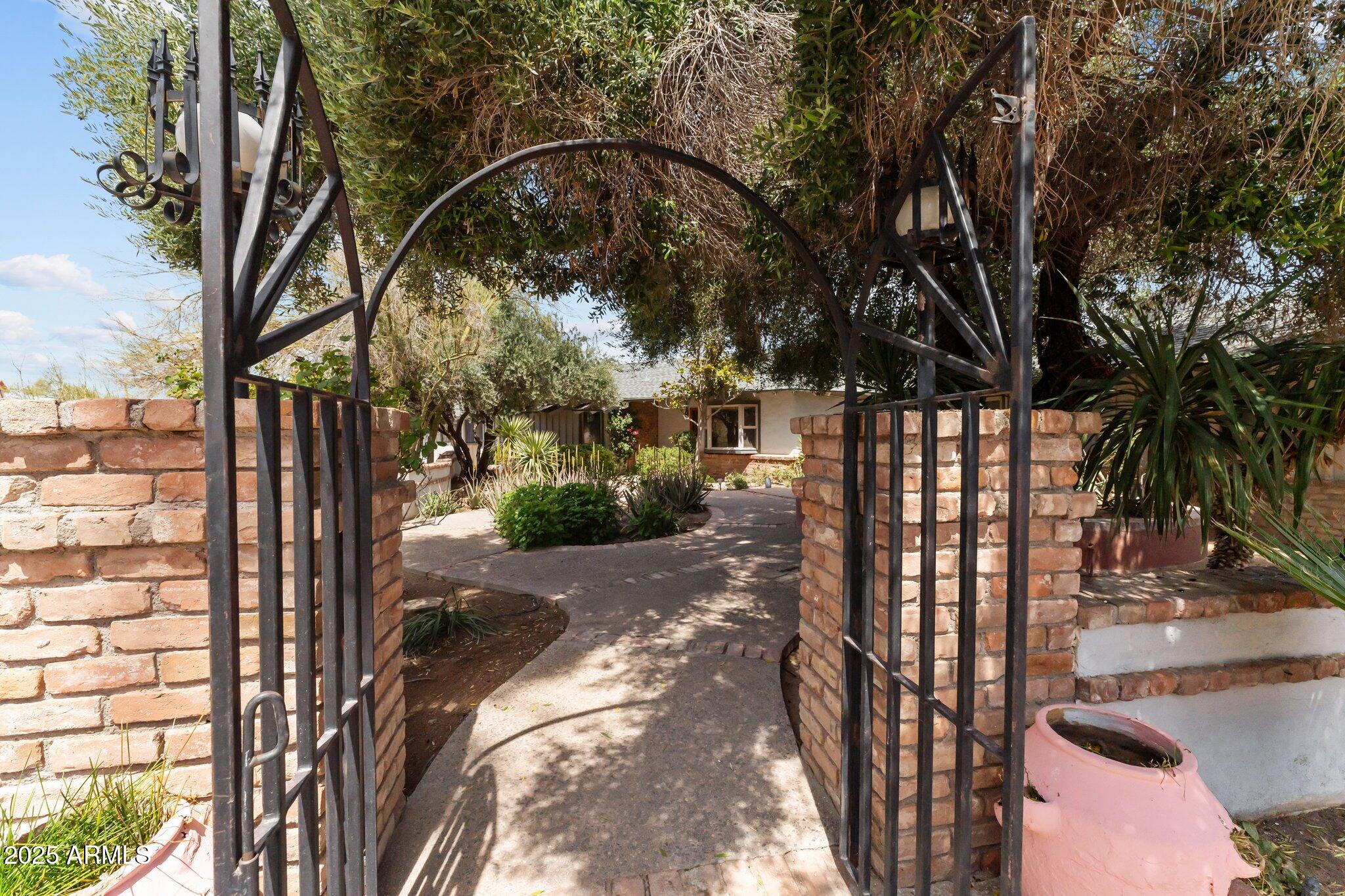 740 SUNNY COVE HEIGHTS Road