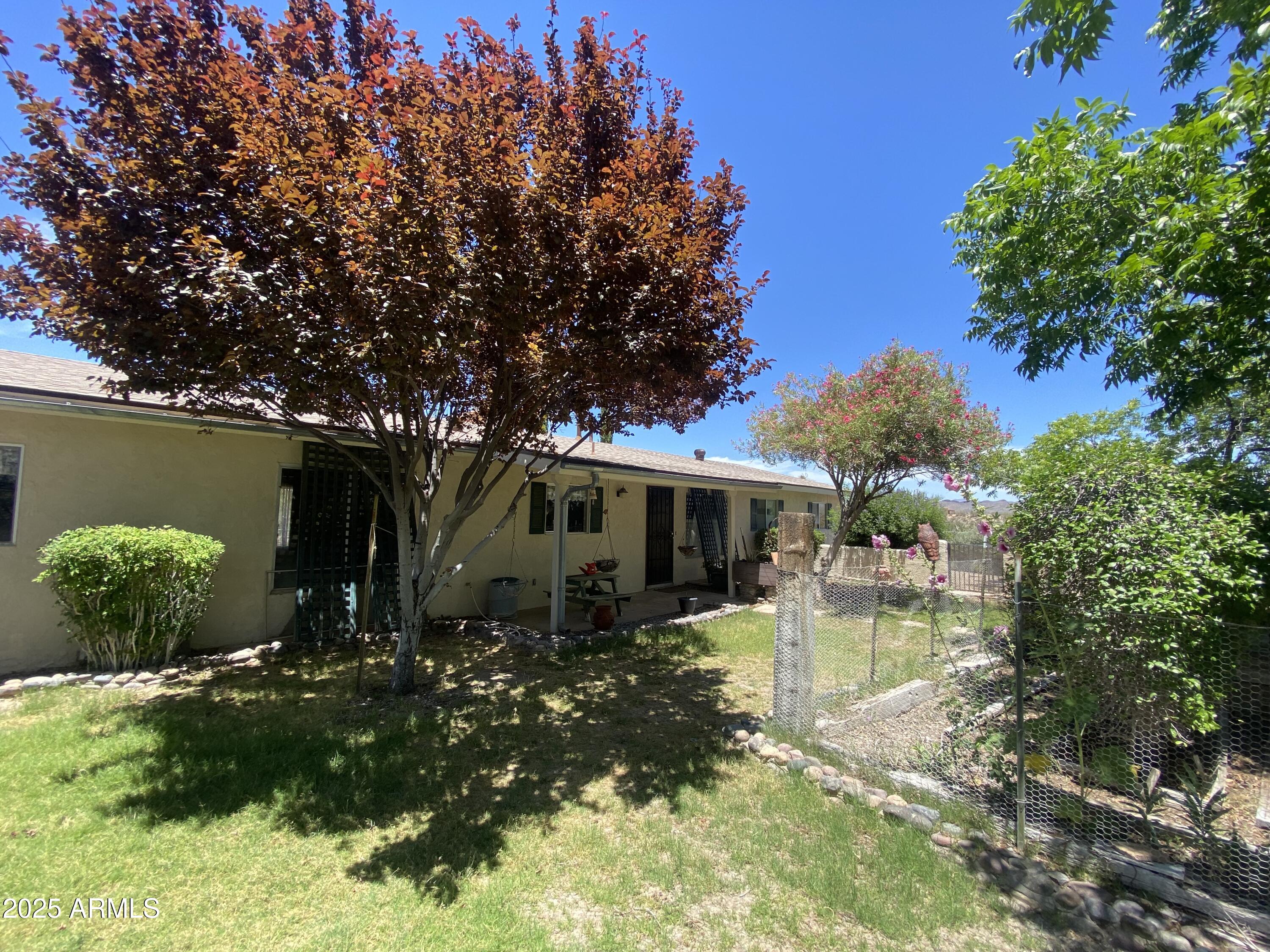1455 W KENRICK Drive