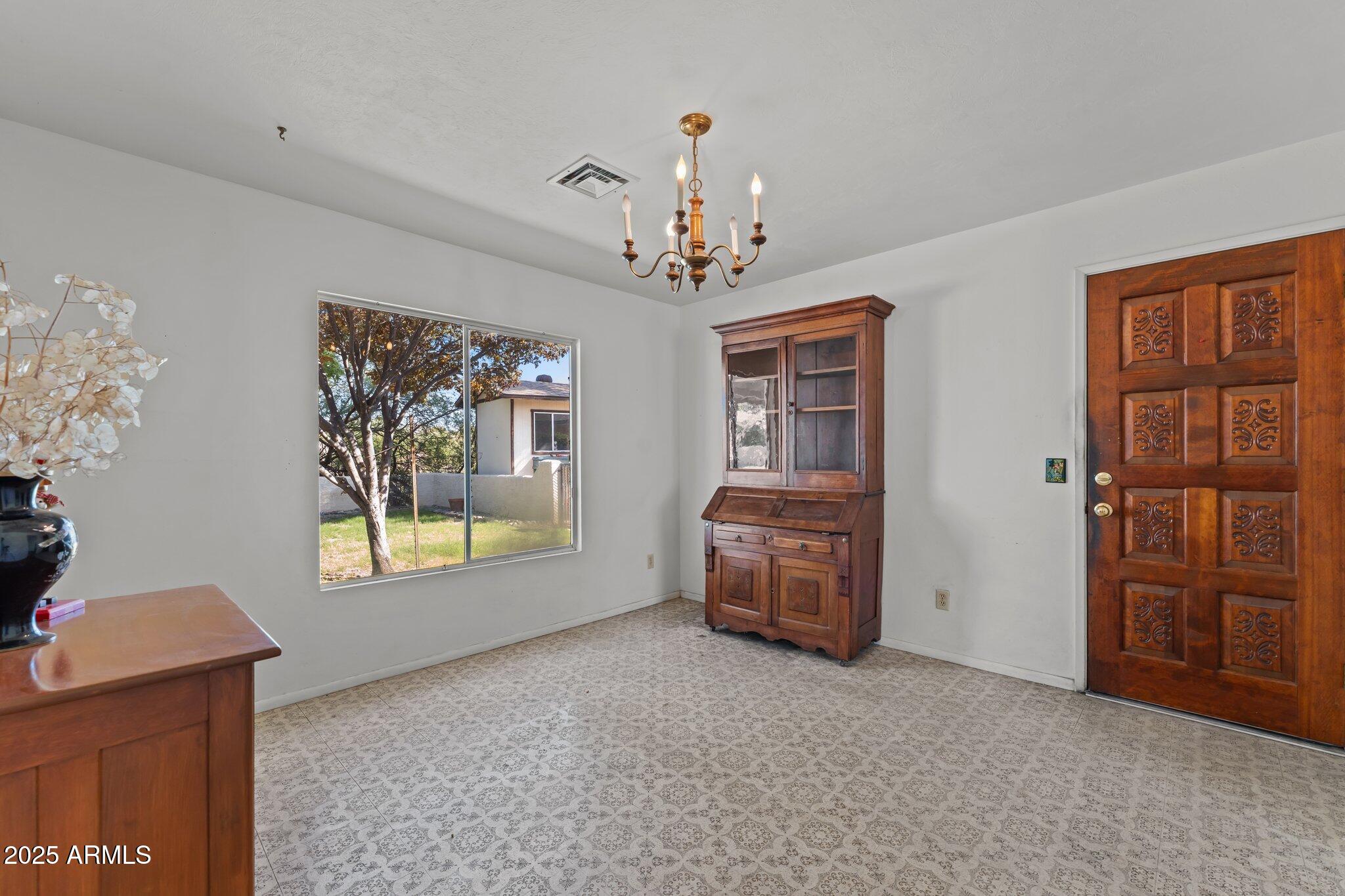 1455 W KENRICK Drive